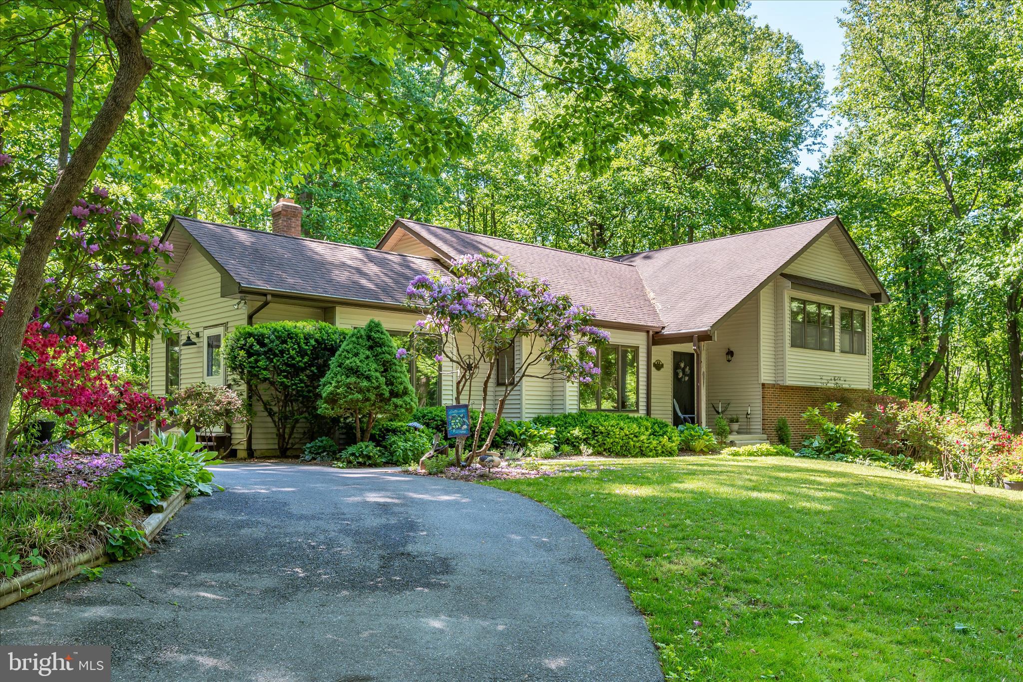PINEWOOD ACRES - Residential