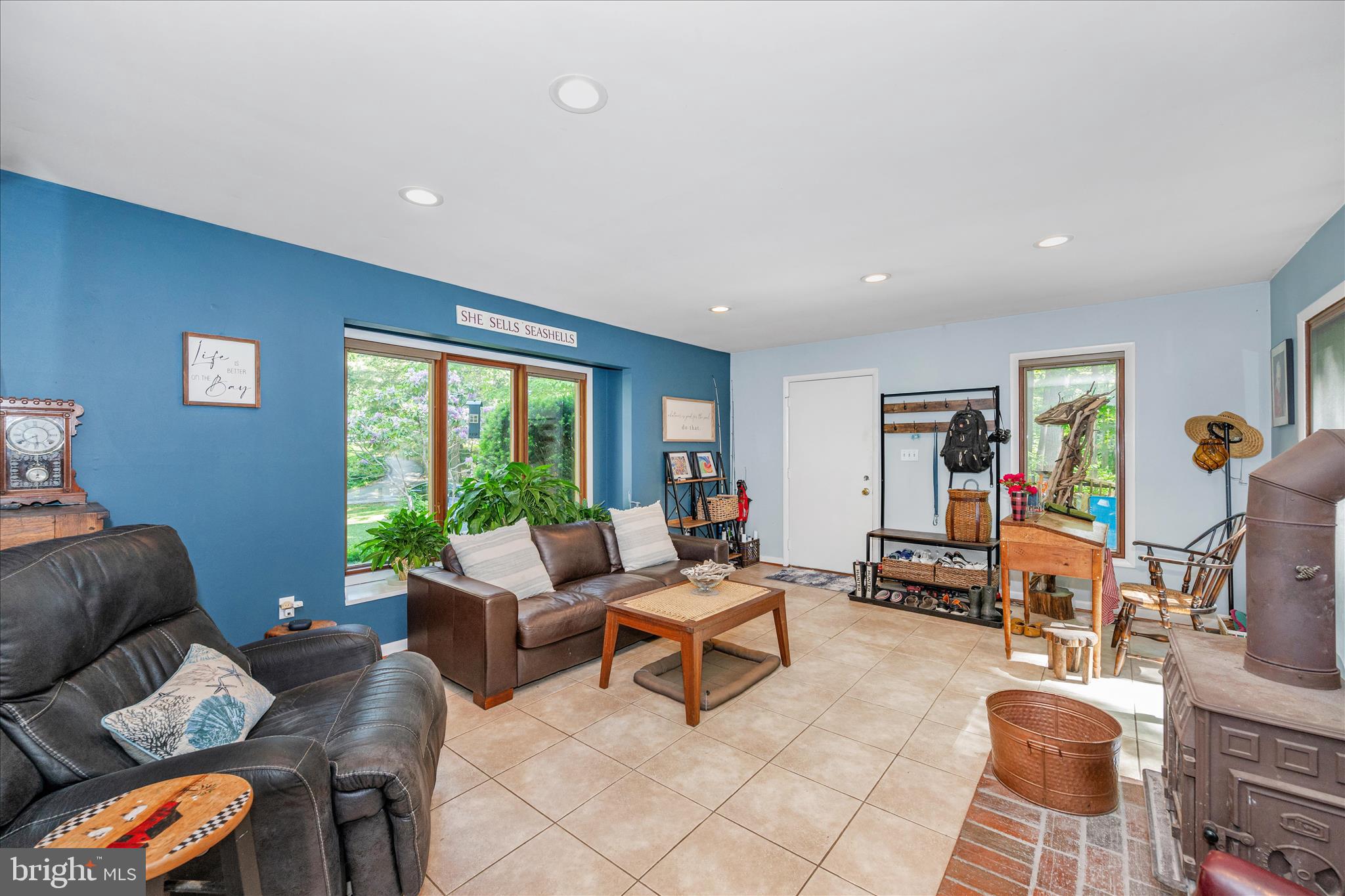 PINEWOOD ACRES - Residential