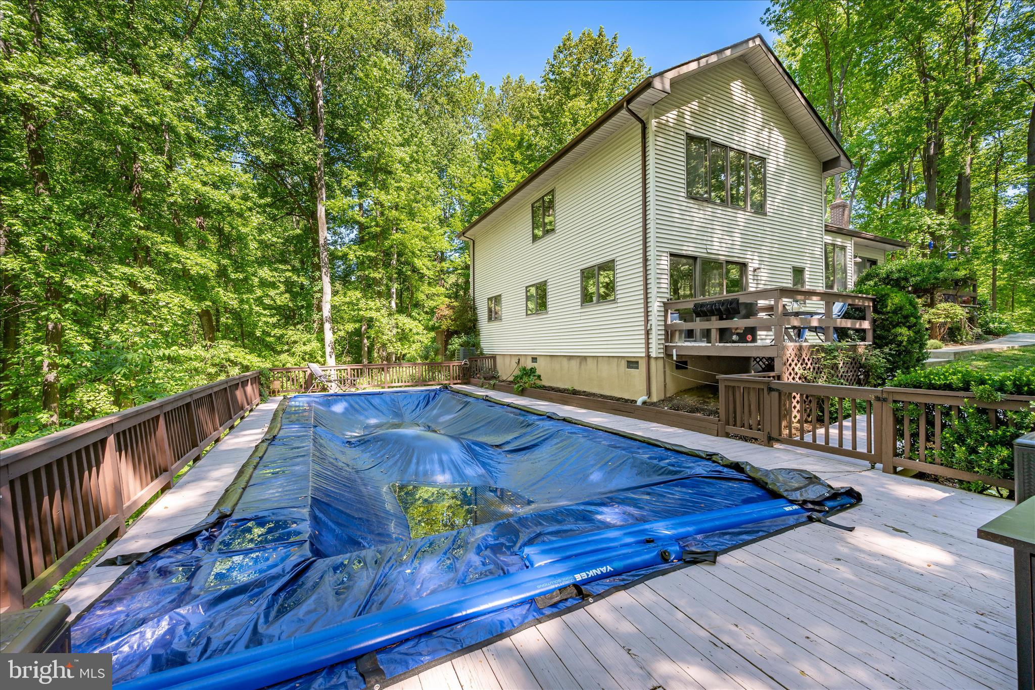 PINEWOOD ACRES - Residential