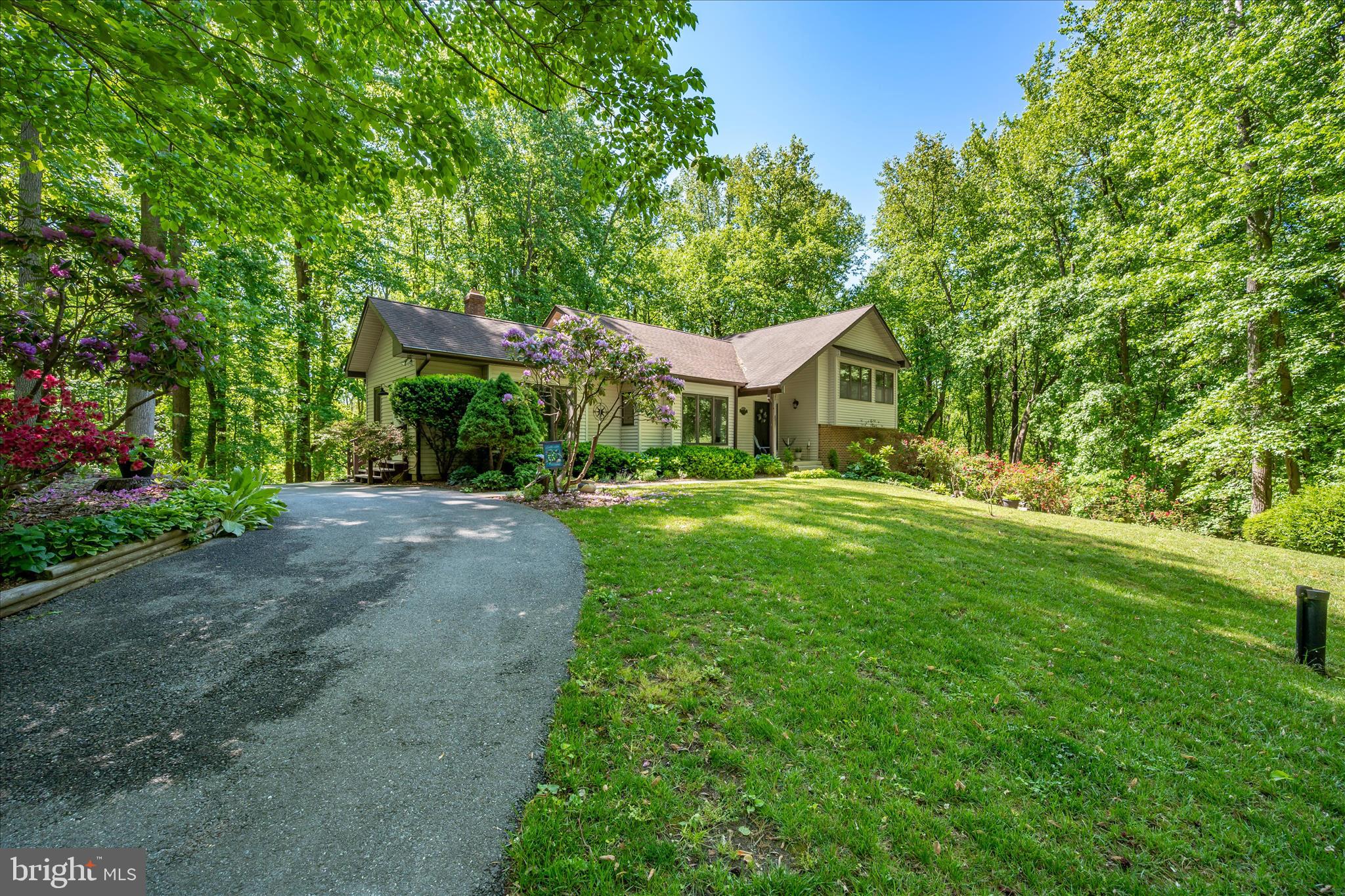 PINEWOOD ACRES - Residential
