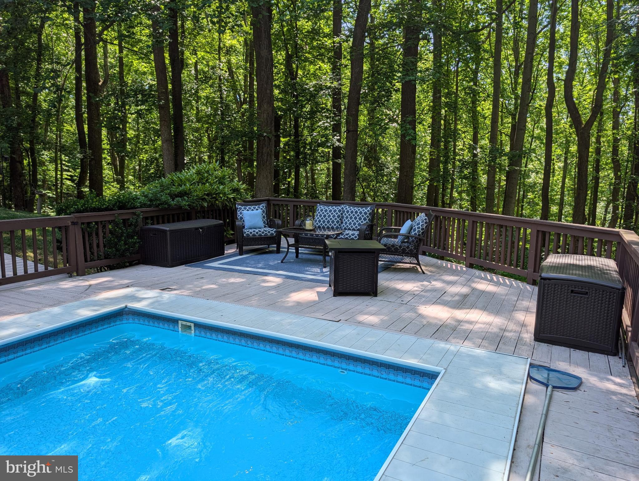 PINEWOOD ACRES - Residential