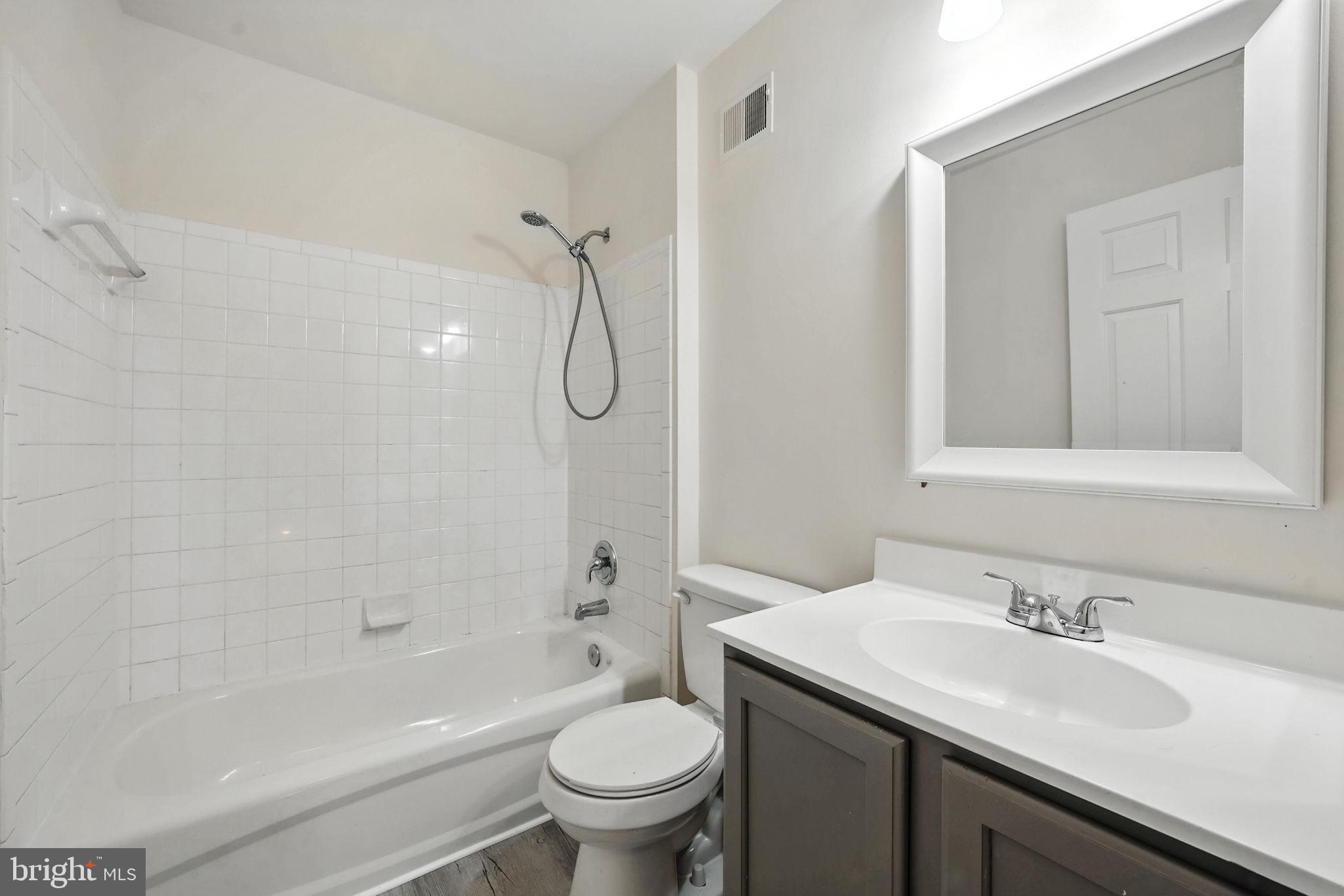 ASHLAND - Residential