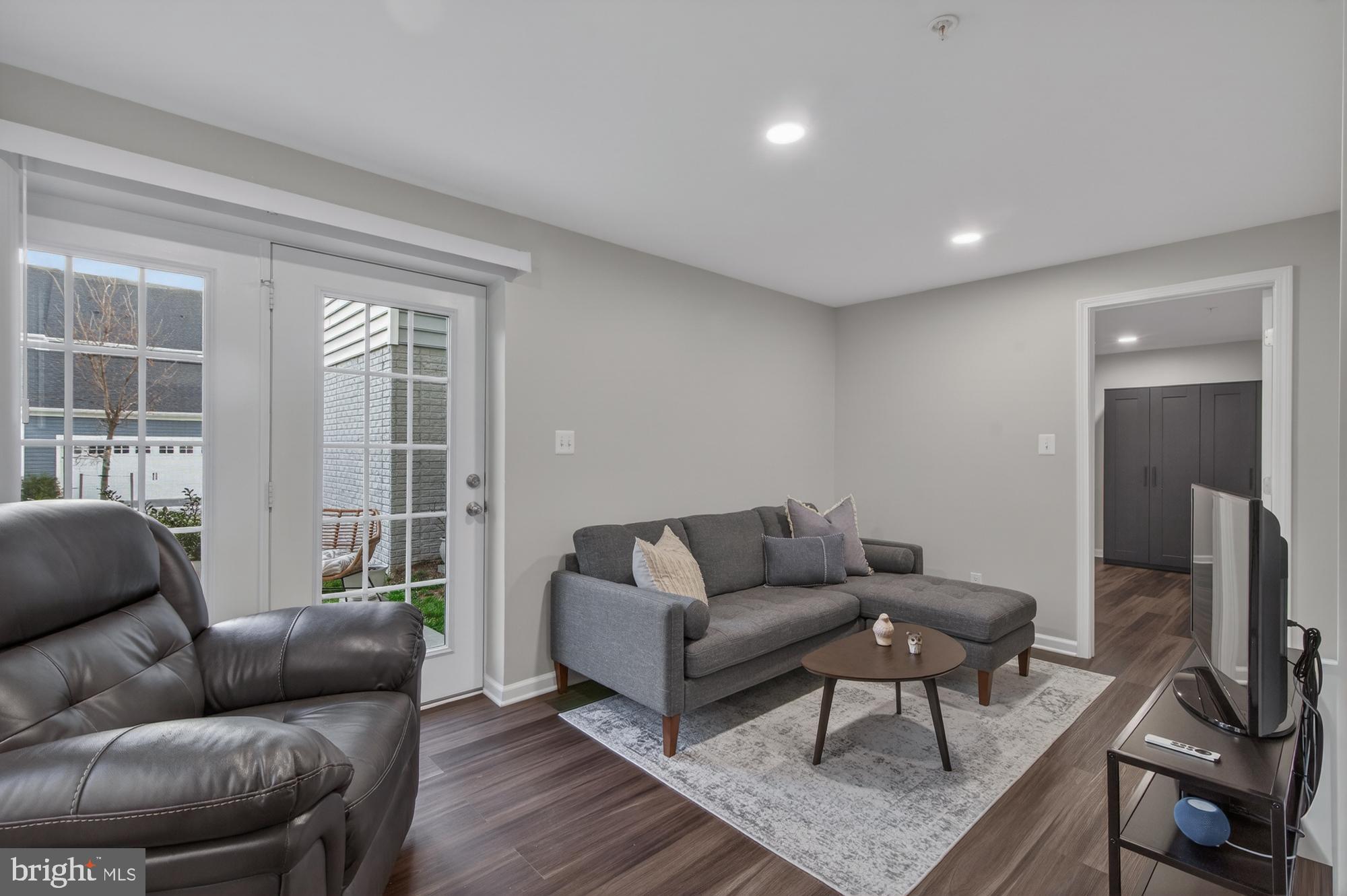 BRUNSWICK CROSSING - Residential