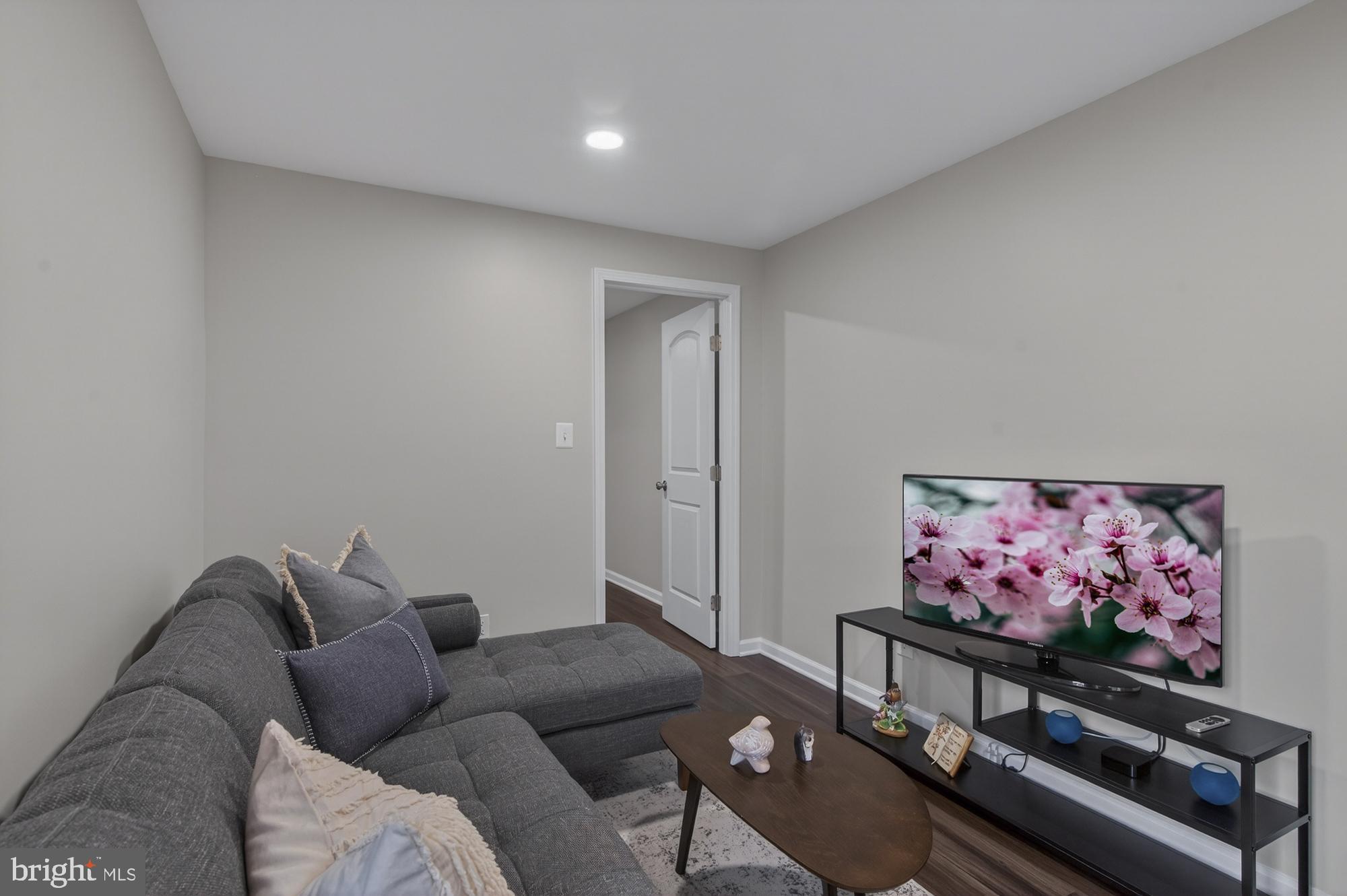 BRUNSWICK CROSSING - Residential