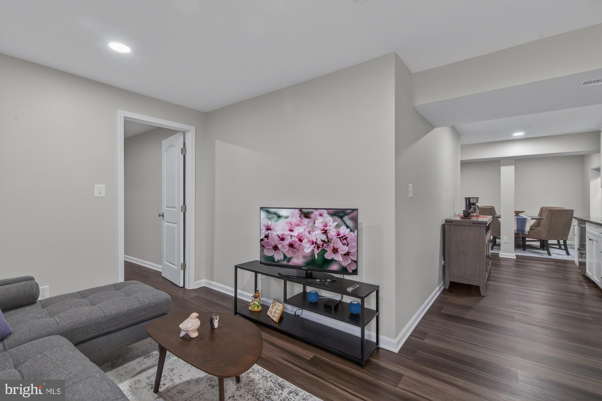 BRUNSWICK CROSSING - Residential