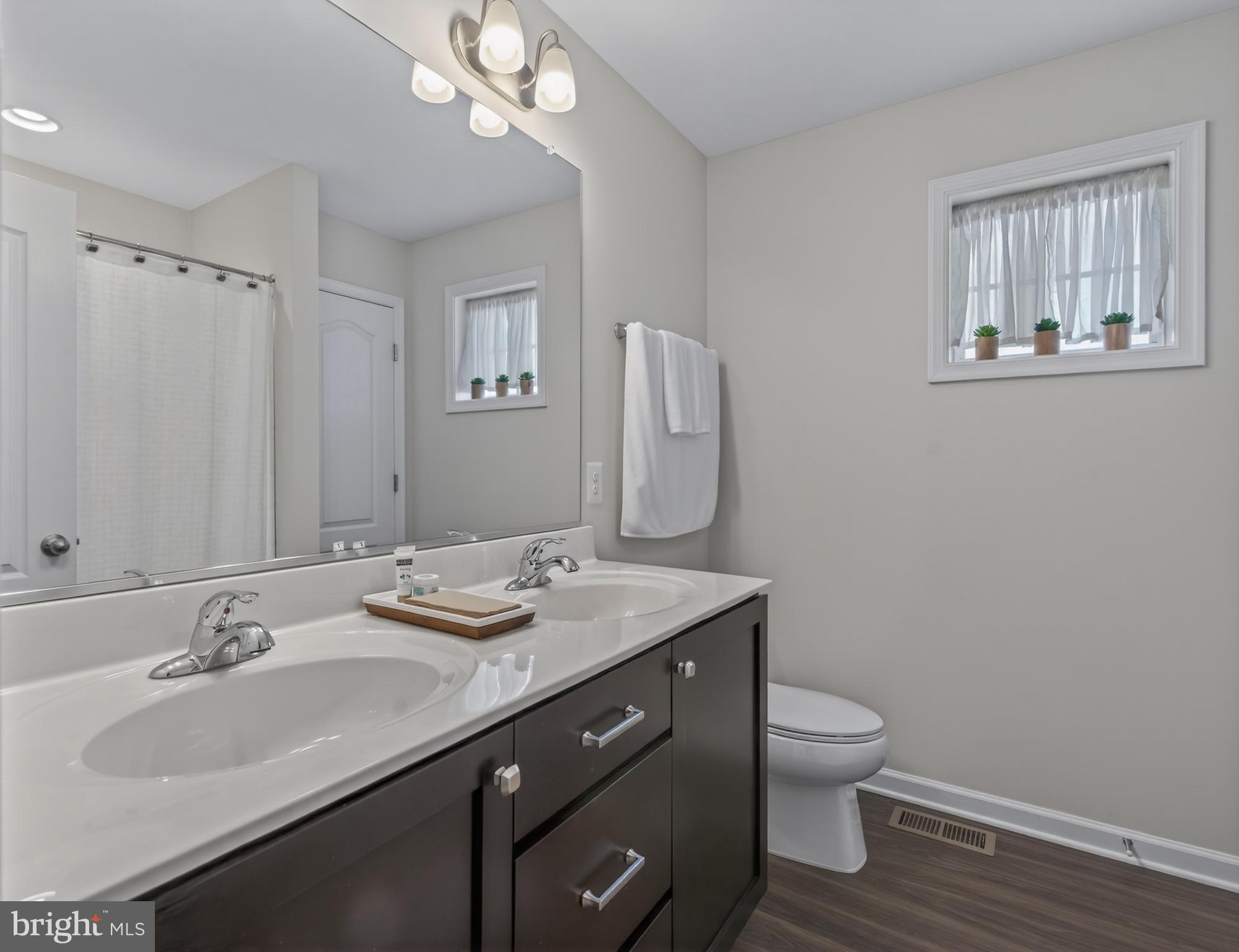 BRUNSWICK CROSSING - Residential