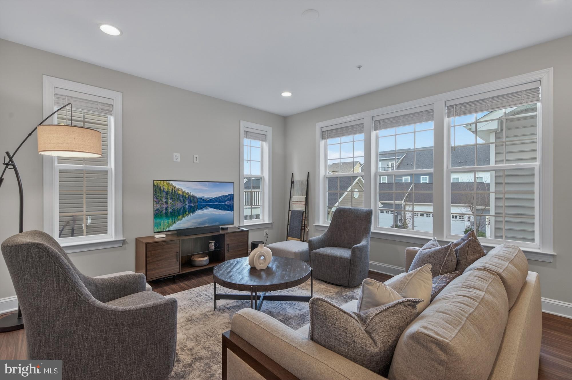 BRUNSWICK CROSSING - Residential