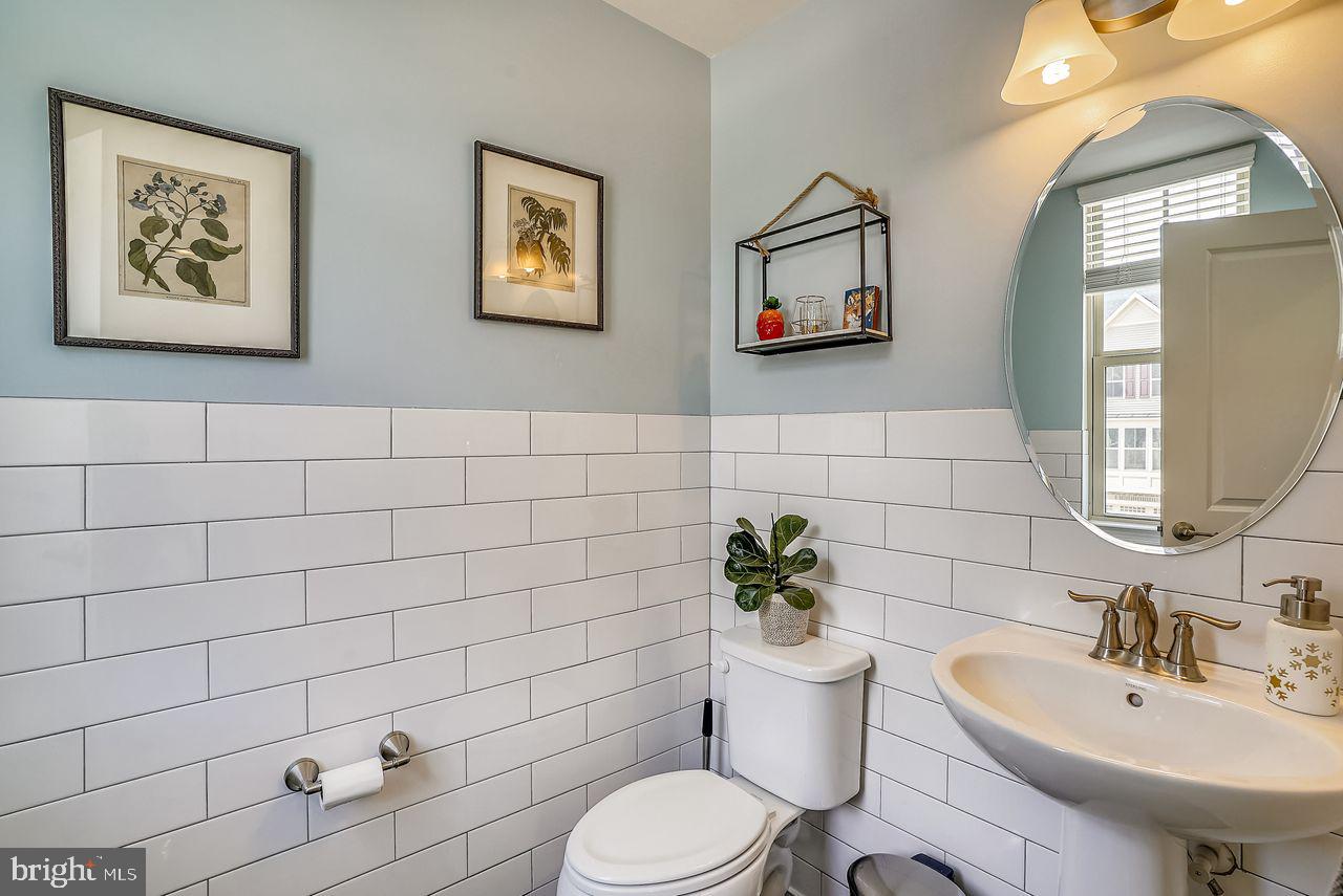 BRADLEY SQUARE - Residential