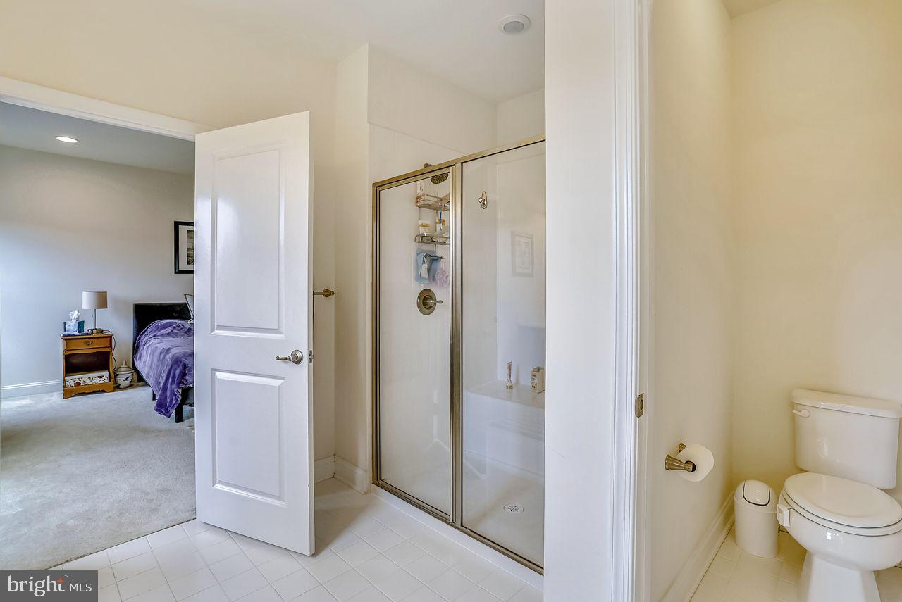 BRADLEY SQUARE - Residential