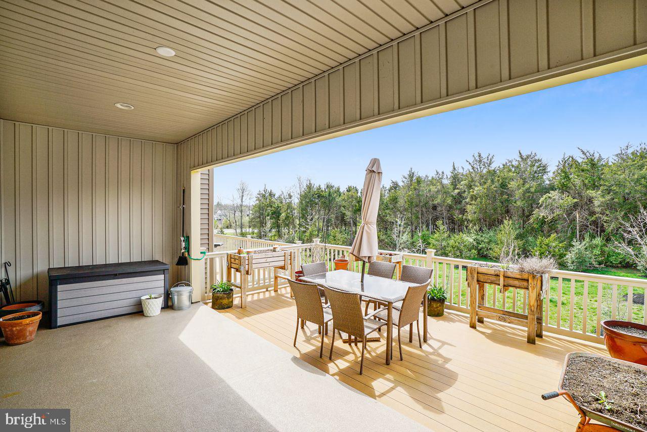 BRADLEY SQUARE - Residential