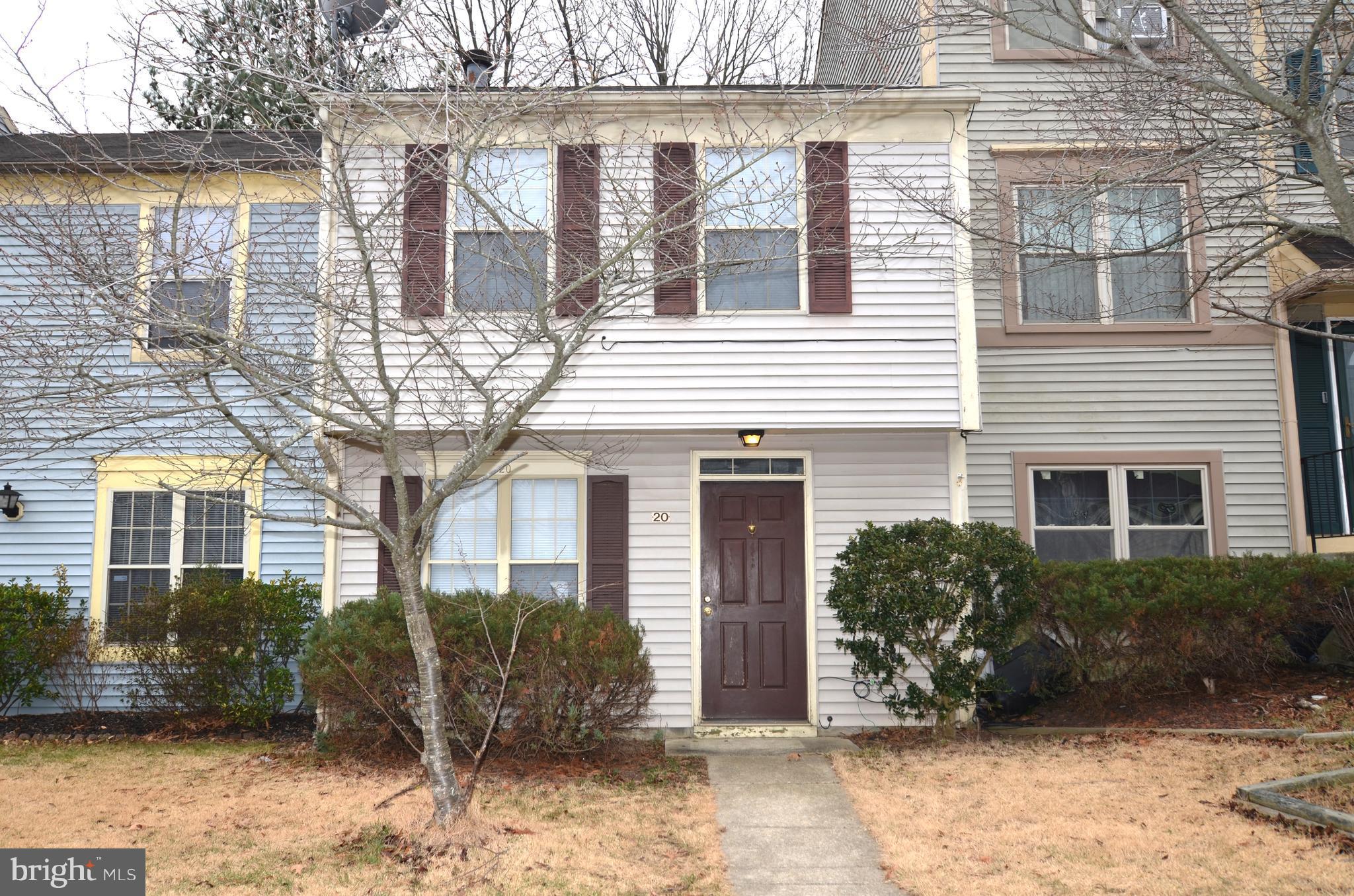 RIVERSIDE RUN IND HEAD - Residential Lease