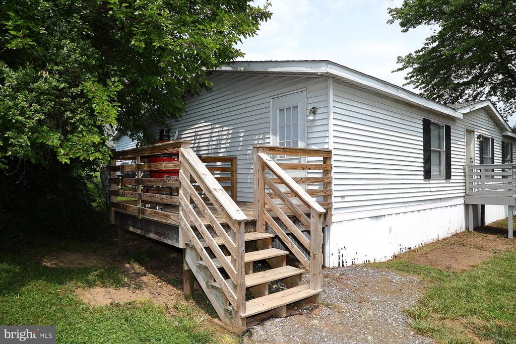 Photo of 30 CONRAD LN, LITITZ, PA 17543 (MLS # PALA2035560)