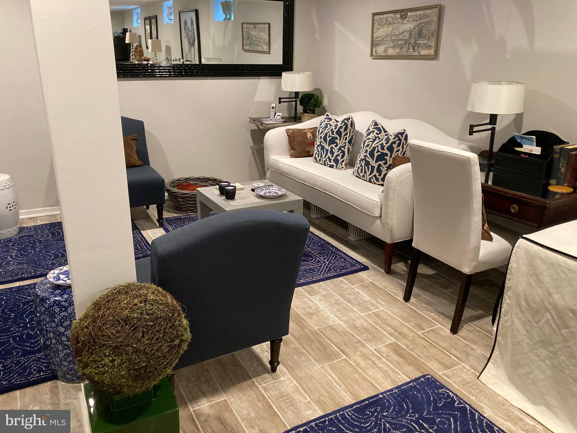 EASTPORT - Residential