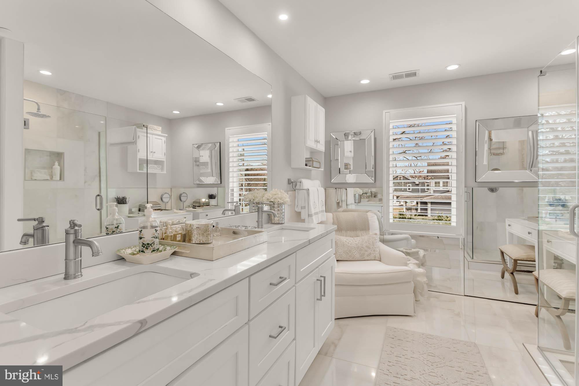 EASTPORT - Residential