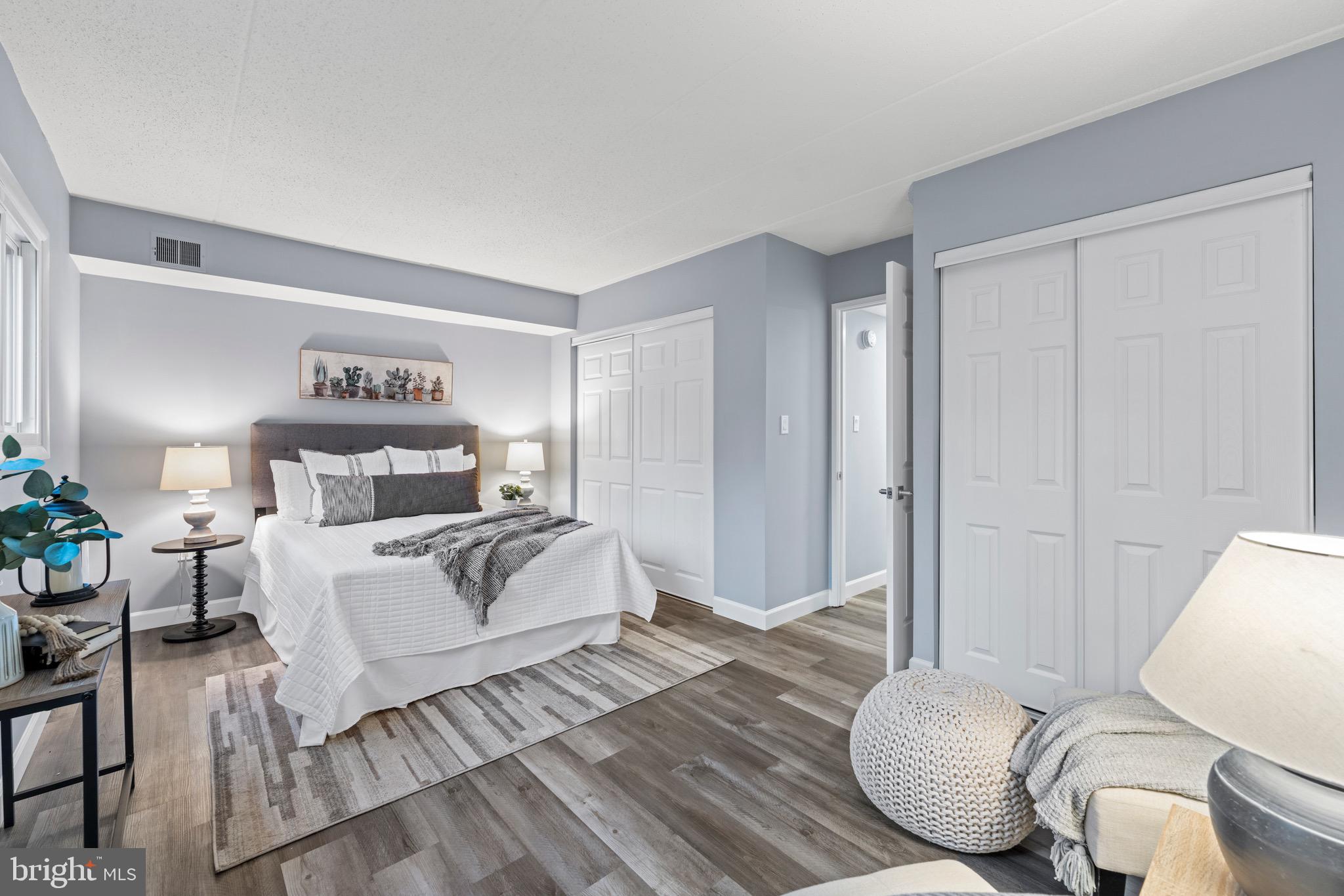 DEERING WOODS - Residential