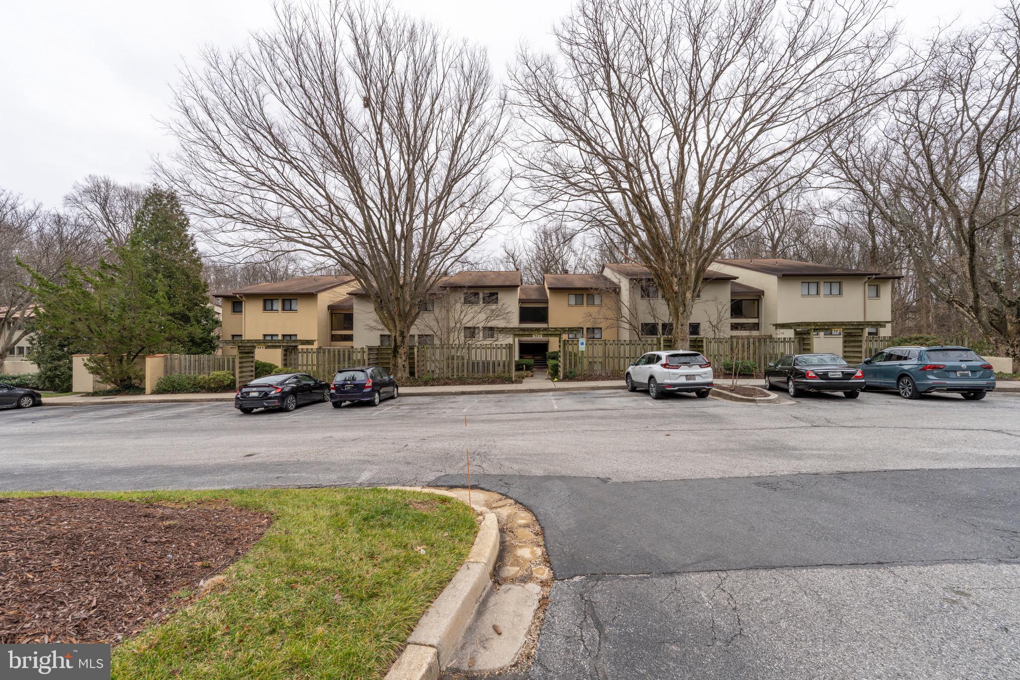 DEERING WOODS - Residential