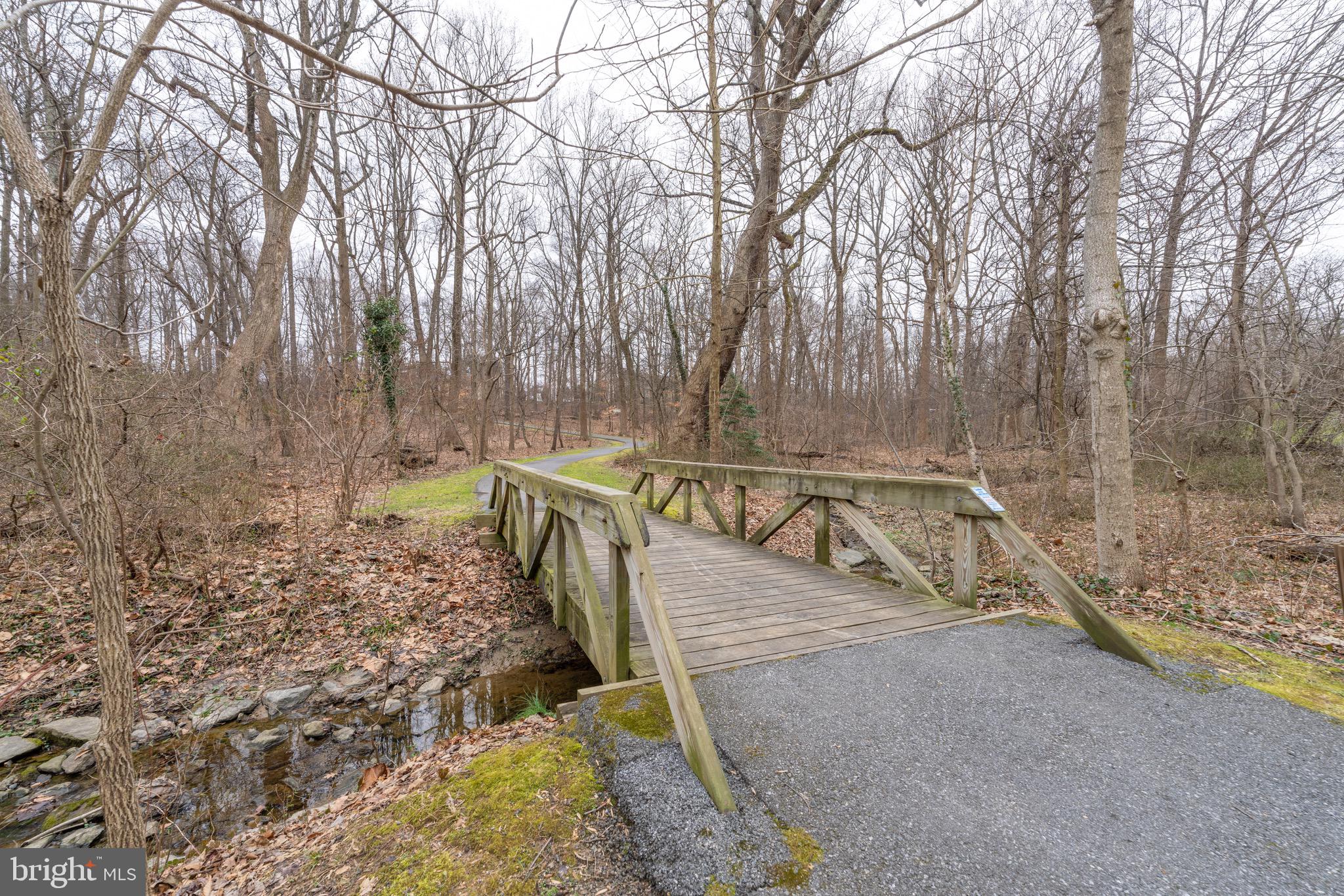 DEERING WOODS - Residential