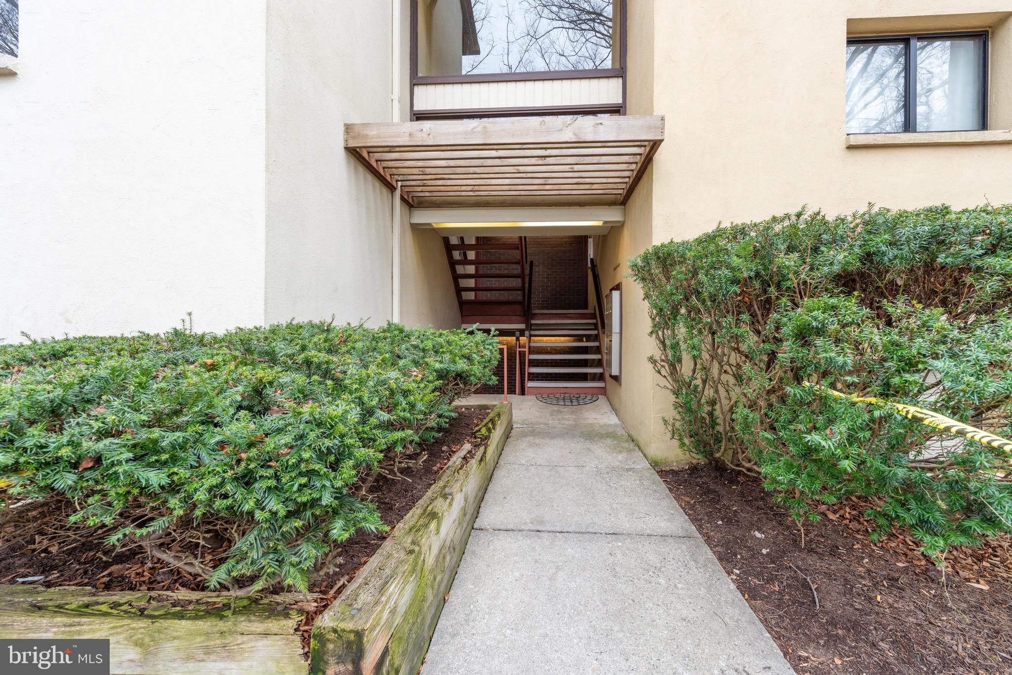 DEERING WOODS - Residential