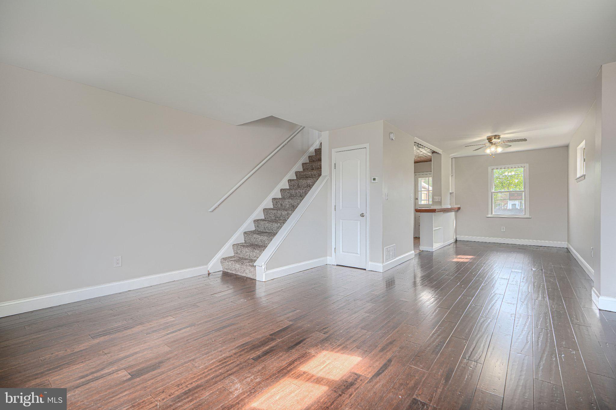 927 ELTON AVENUE