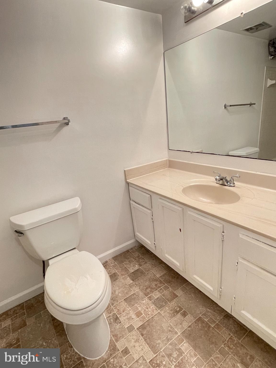 TOWNES OF GLOUCESTER - Residential