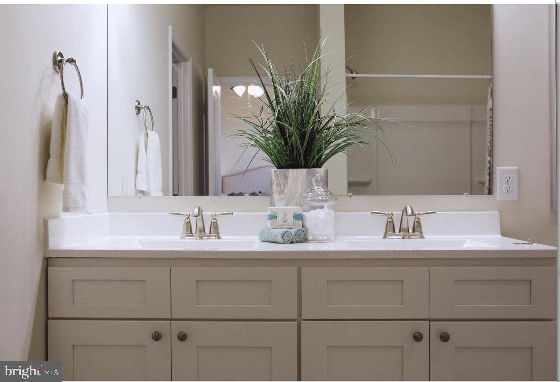 HARVEST GLEN - Residential