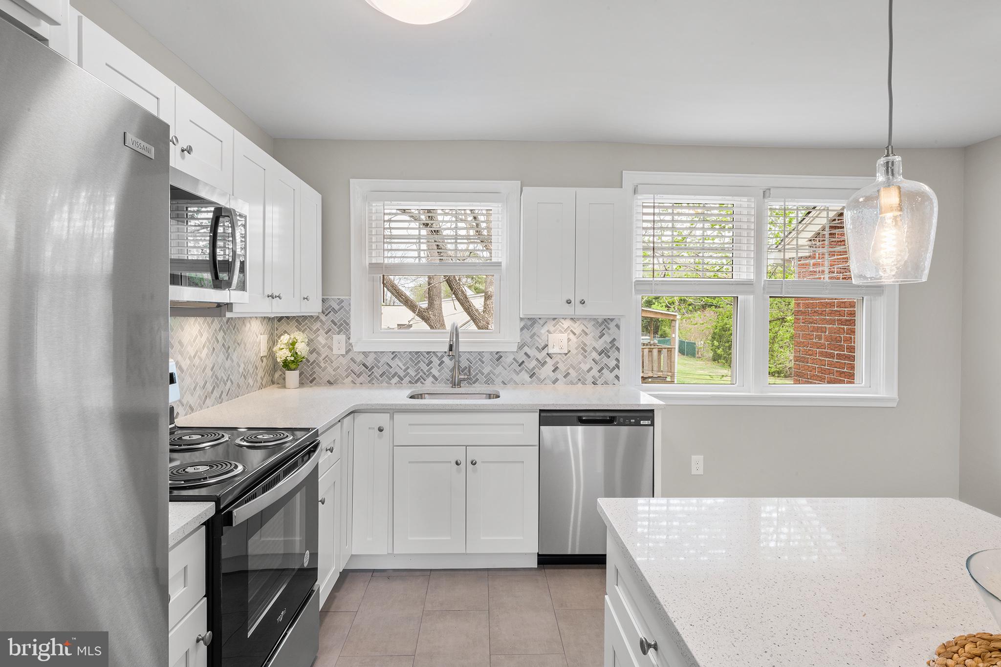 5 E GOLF CLUB LANE C3