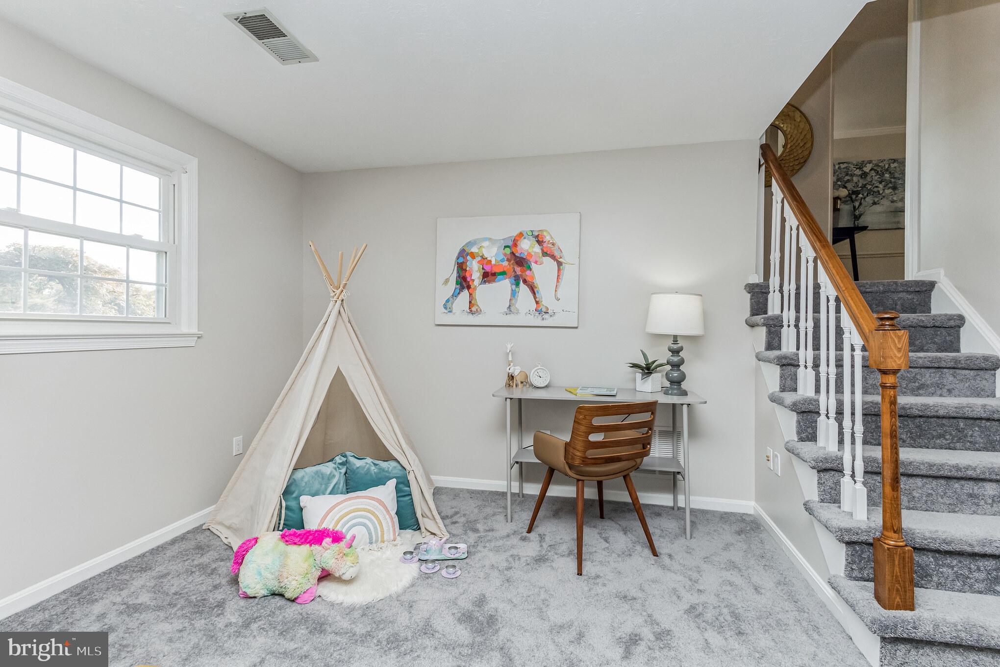 GARFIELD MANOR - Residential