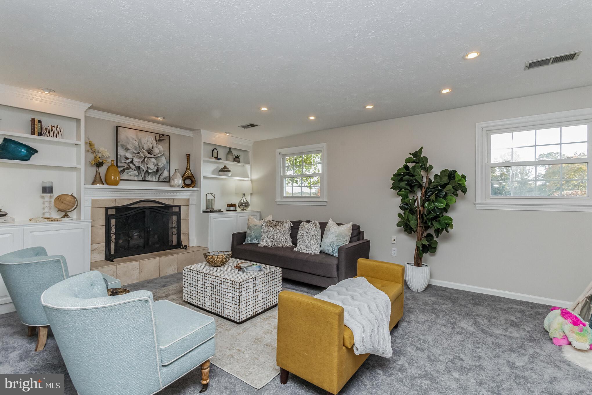 GARFIELD MANOR - Residential