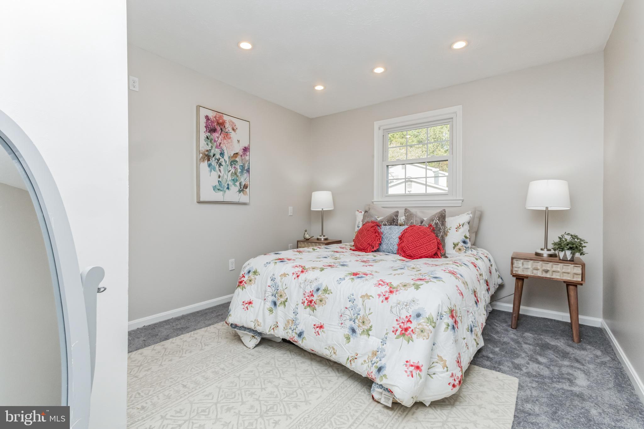 GARFIELD MANOR - Residential