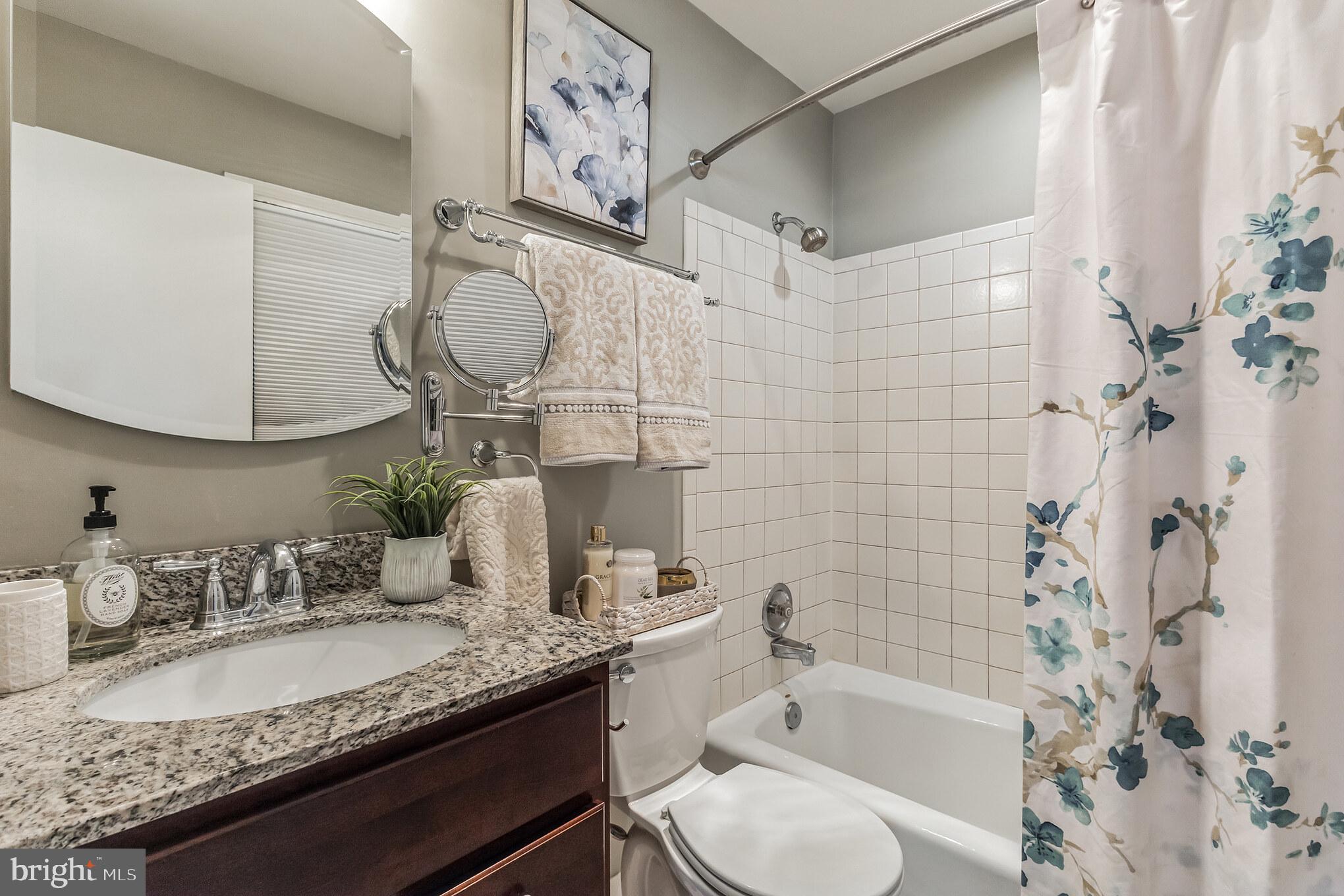 GARFIELD MANOR - Residential