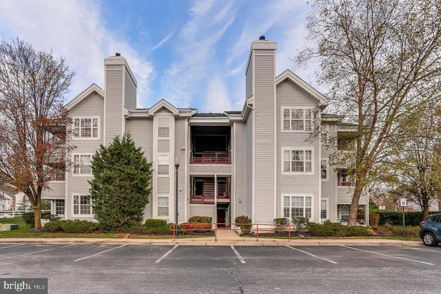 Two bedroom condo with loft area! This condo is a third floor unit and has been perfectly maintained by the owner. Loft with a wetbar and sunroom off of the main living area!  Rent includes condo fees and water. This rental is convenient to lots of shopping, Ft. Meade, and all major highways for  Annapolis, Baltimore, or DC commutes.