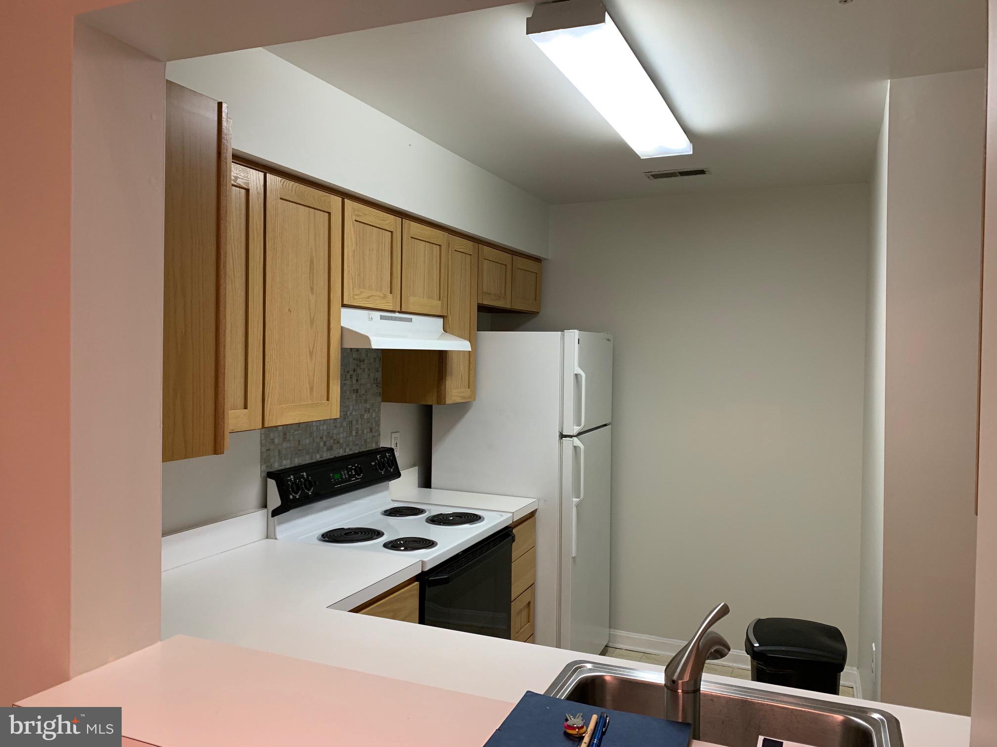 LIONS GATE - Residential Lease