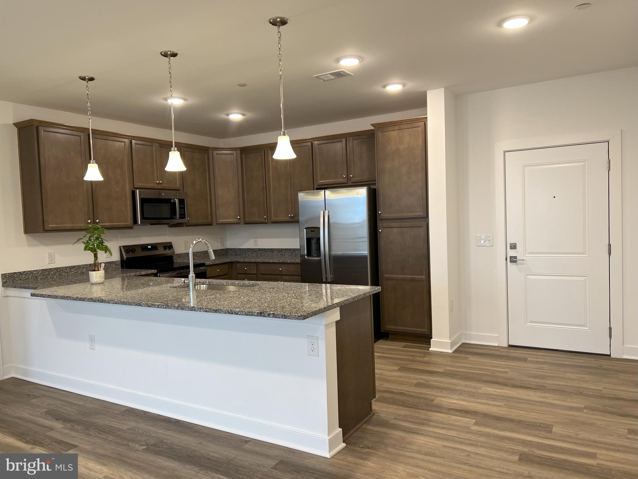 WAXPOOL CROSSING - Residential Lease