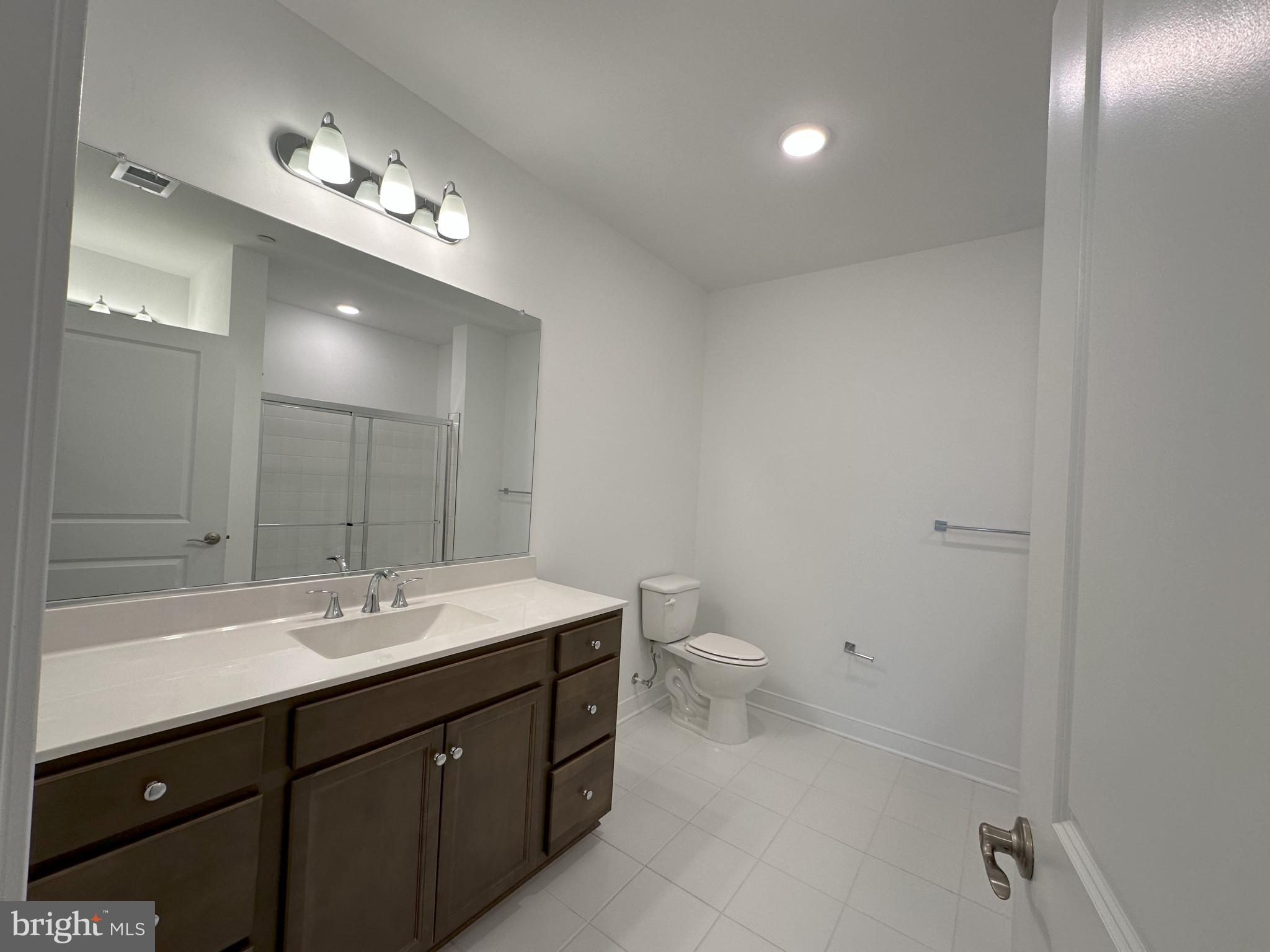 WAXPOOL CROSSING - Residential Lease