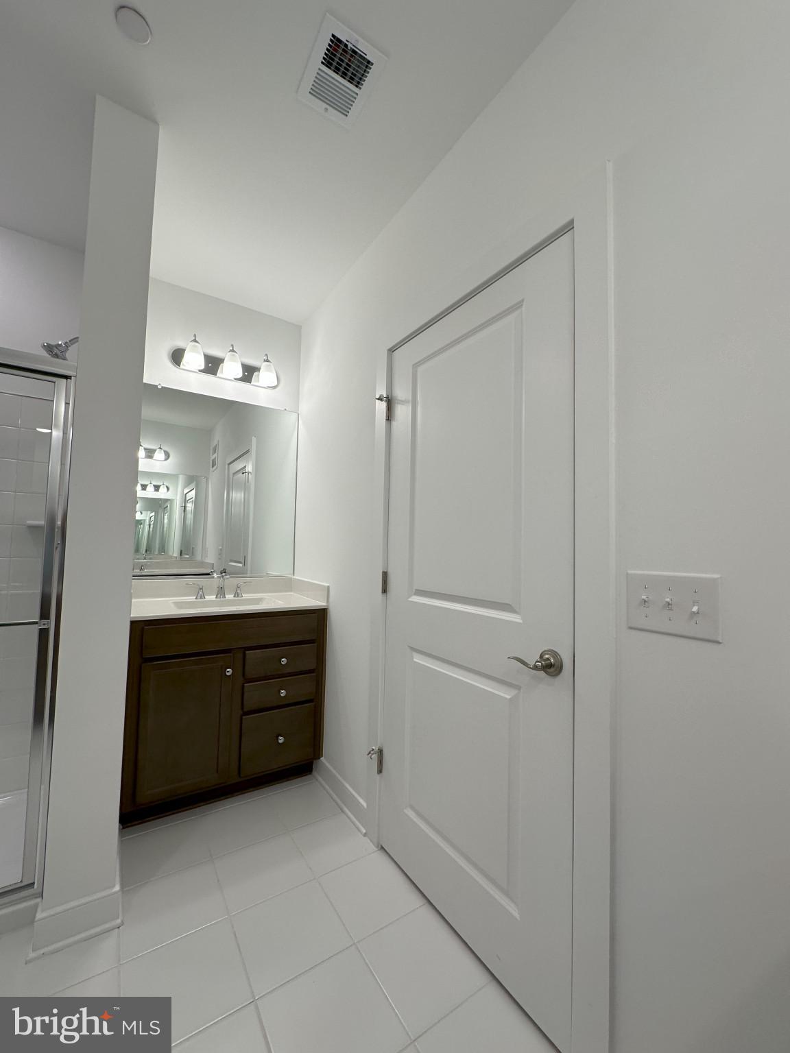 WAXPOOL CROSSING - Residential Lease