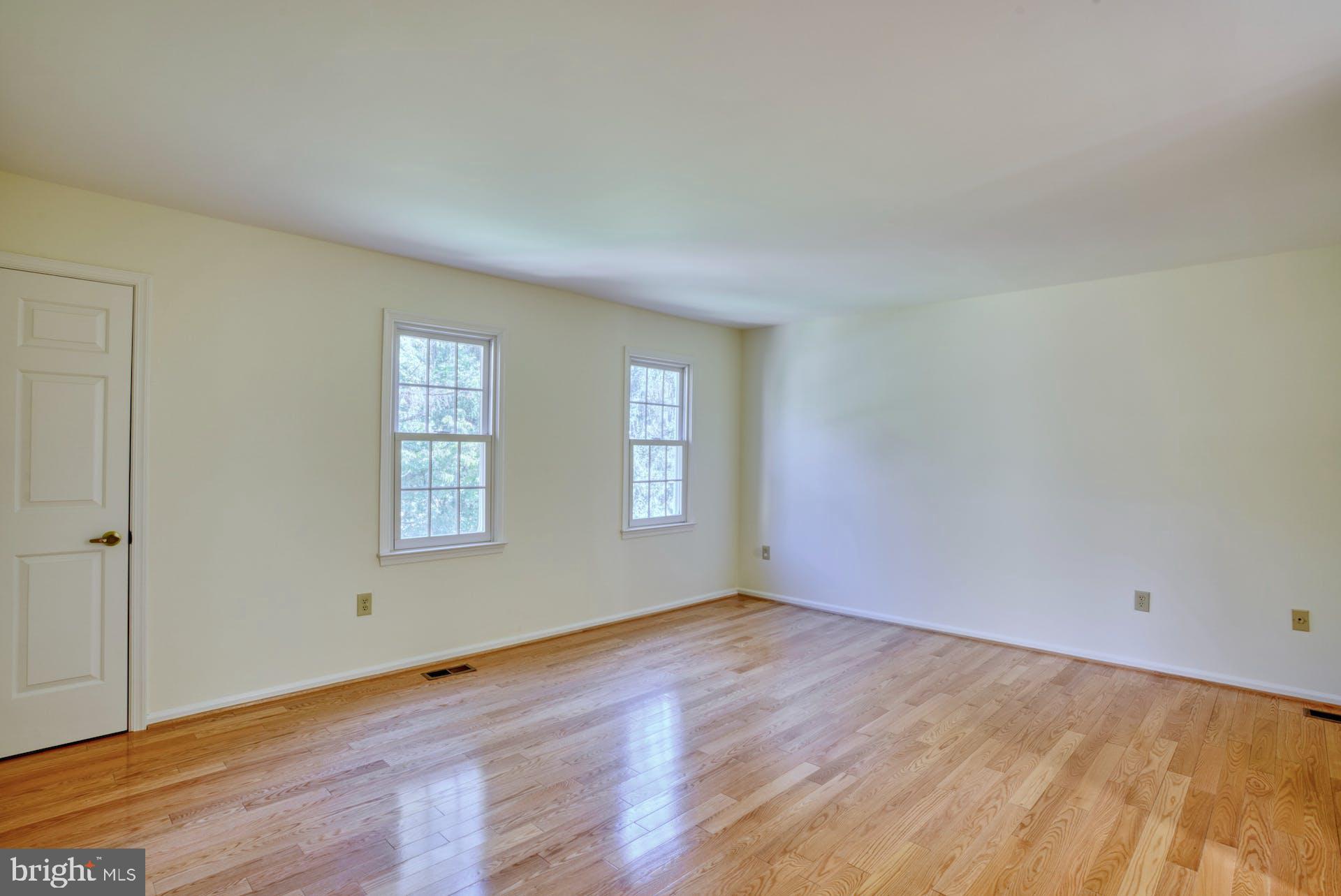 FAWSETT FARMS MANOR - Residential