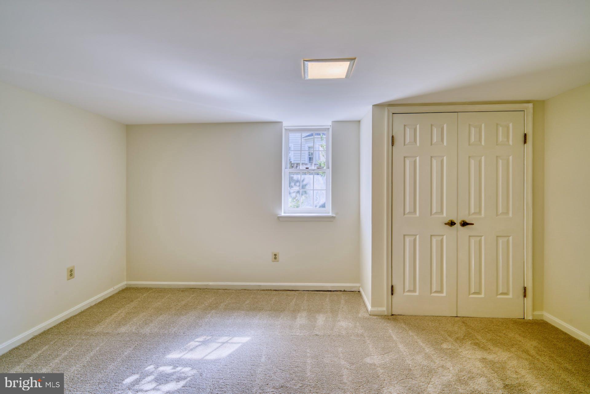 FAWSETT FARMS MANOR - Residential