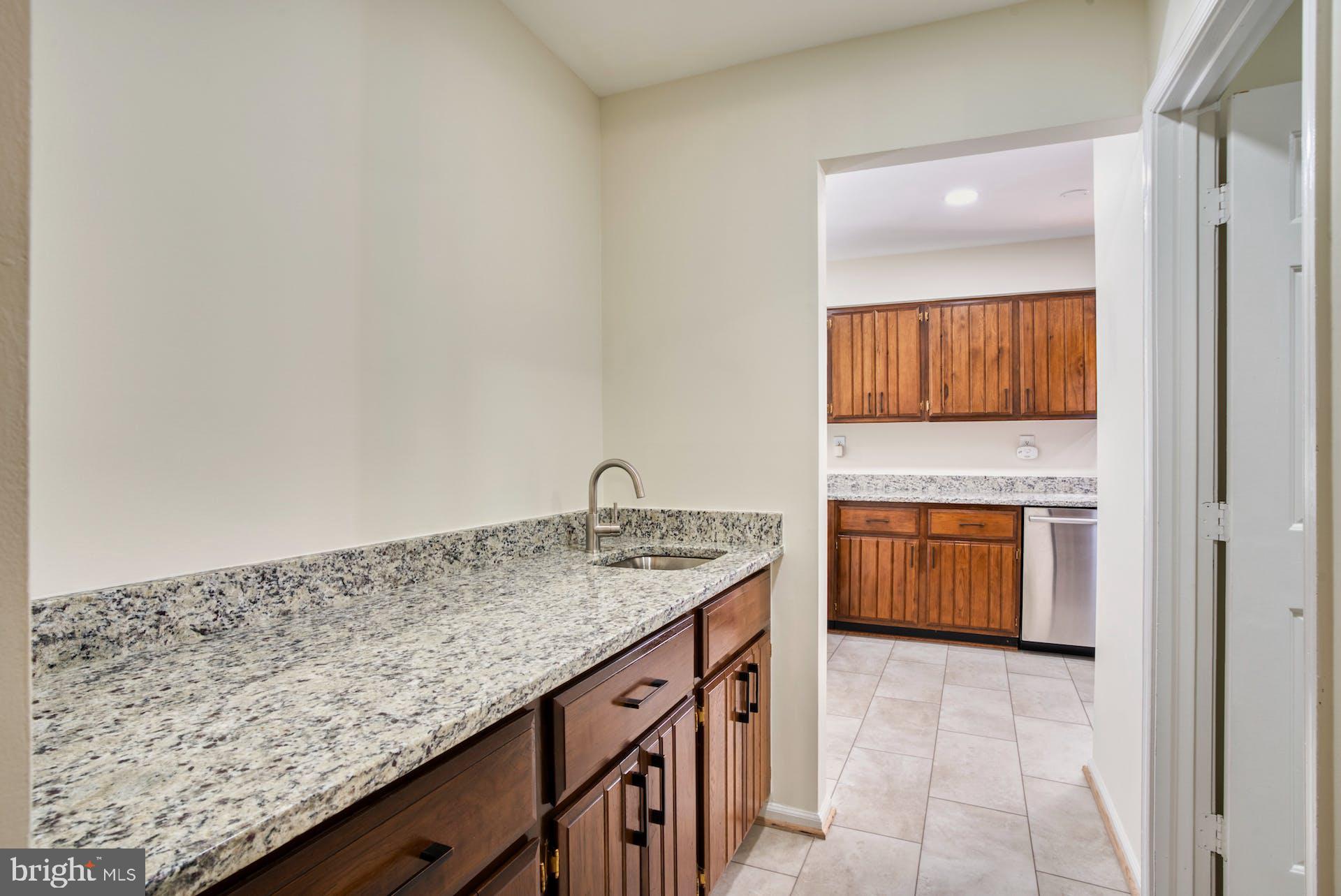 FAWSETT FARMS MANOR - Residential