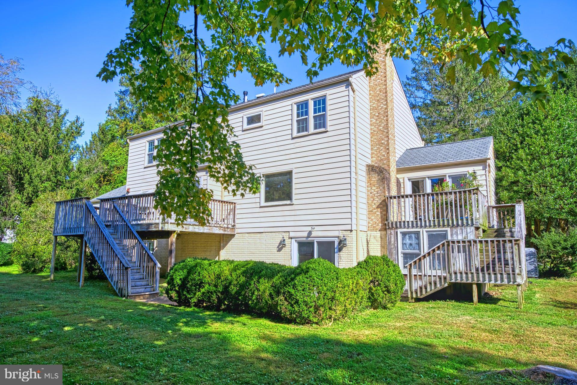 FAWSETT FARMS MANOR - Residential