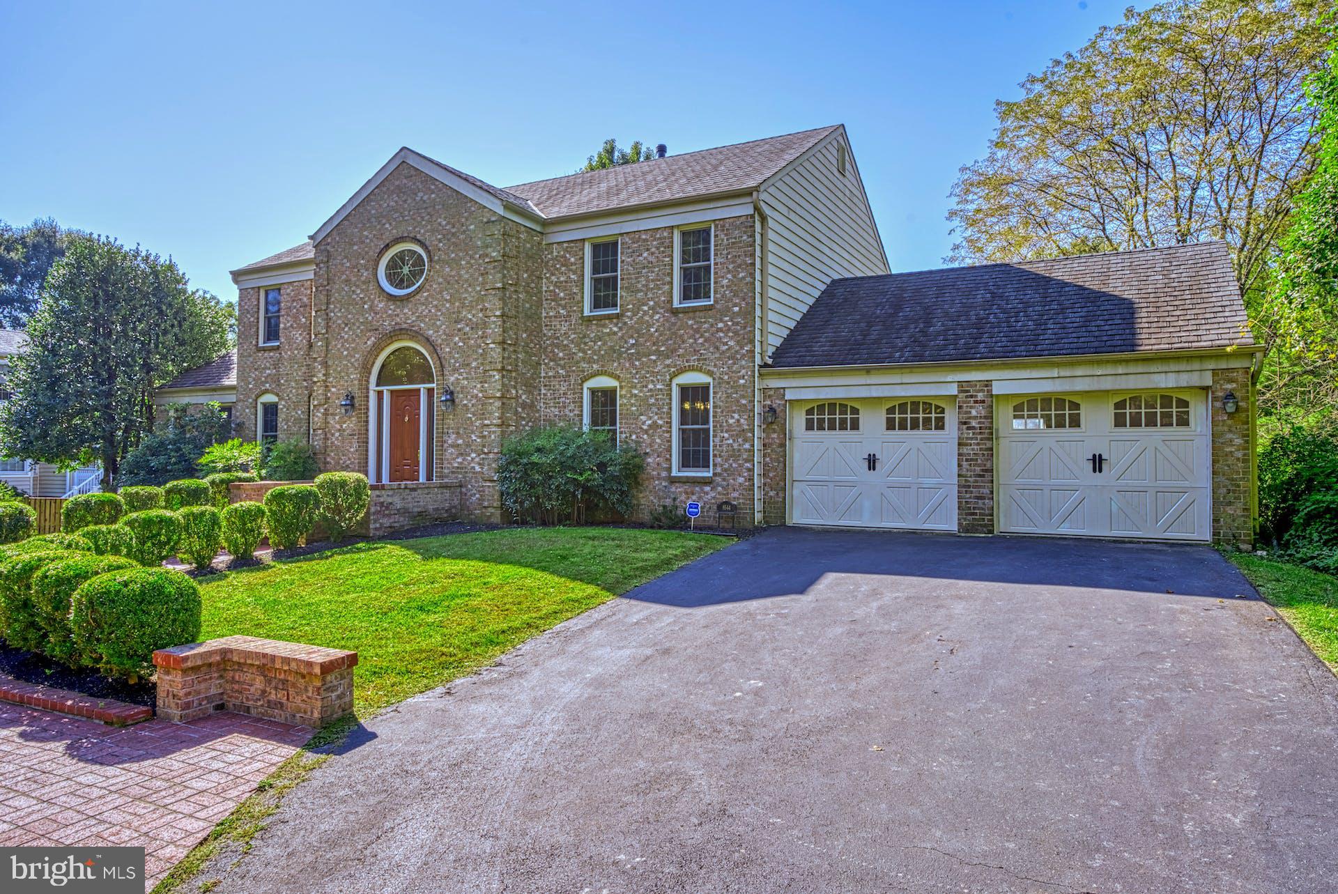 FAWSETT FARMS MANOR - Residential