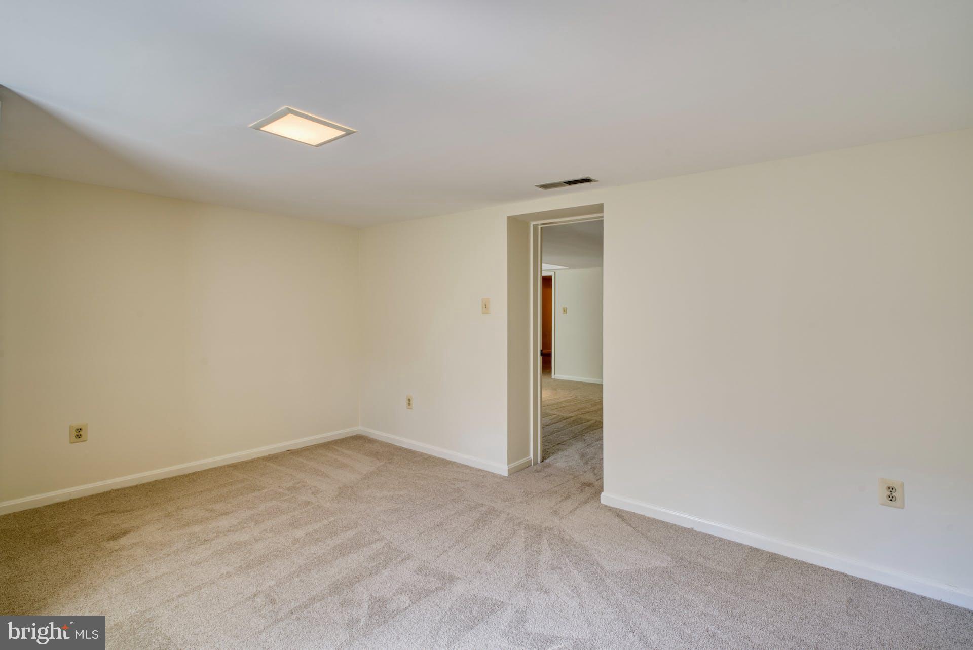 FAWSETT FARMS MANOR - Residential