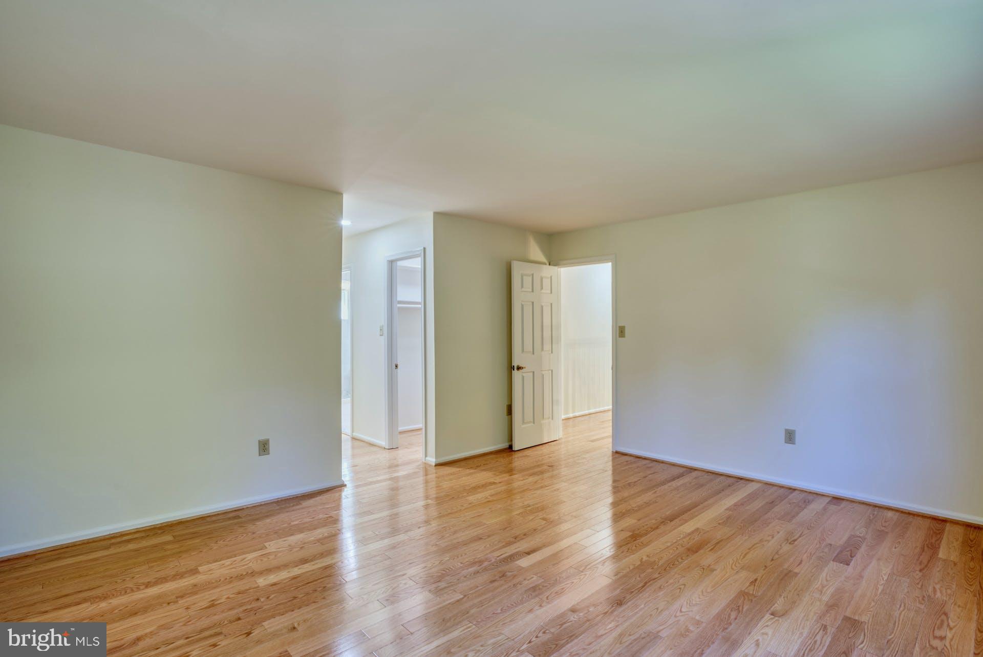 FAWSETT FARMS MANOR - Residential