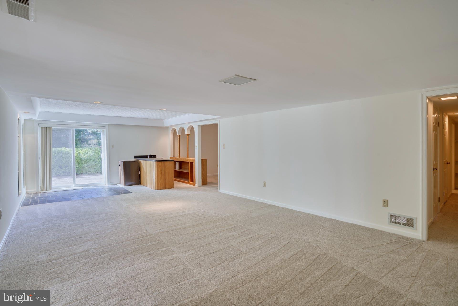 FAWSETT FARMS MANOR - Residential