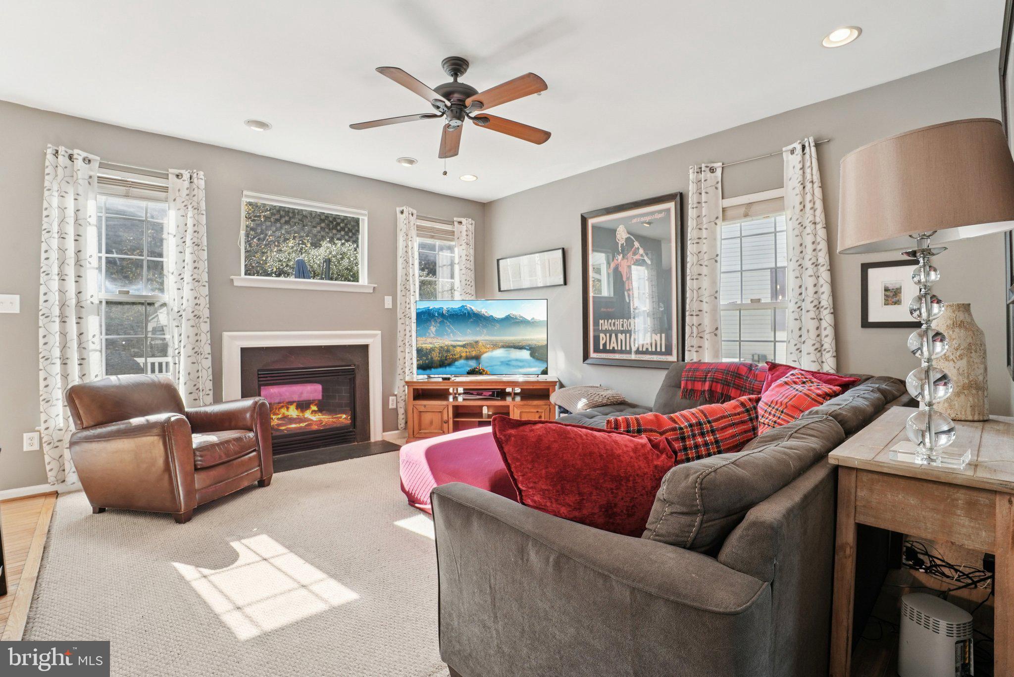 WHITELAND WOODS - Residential