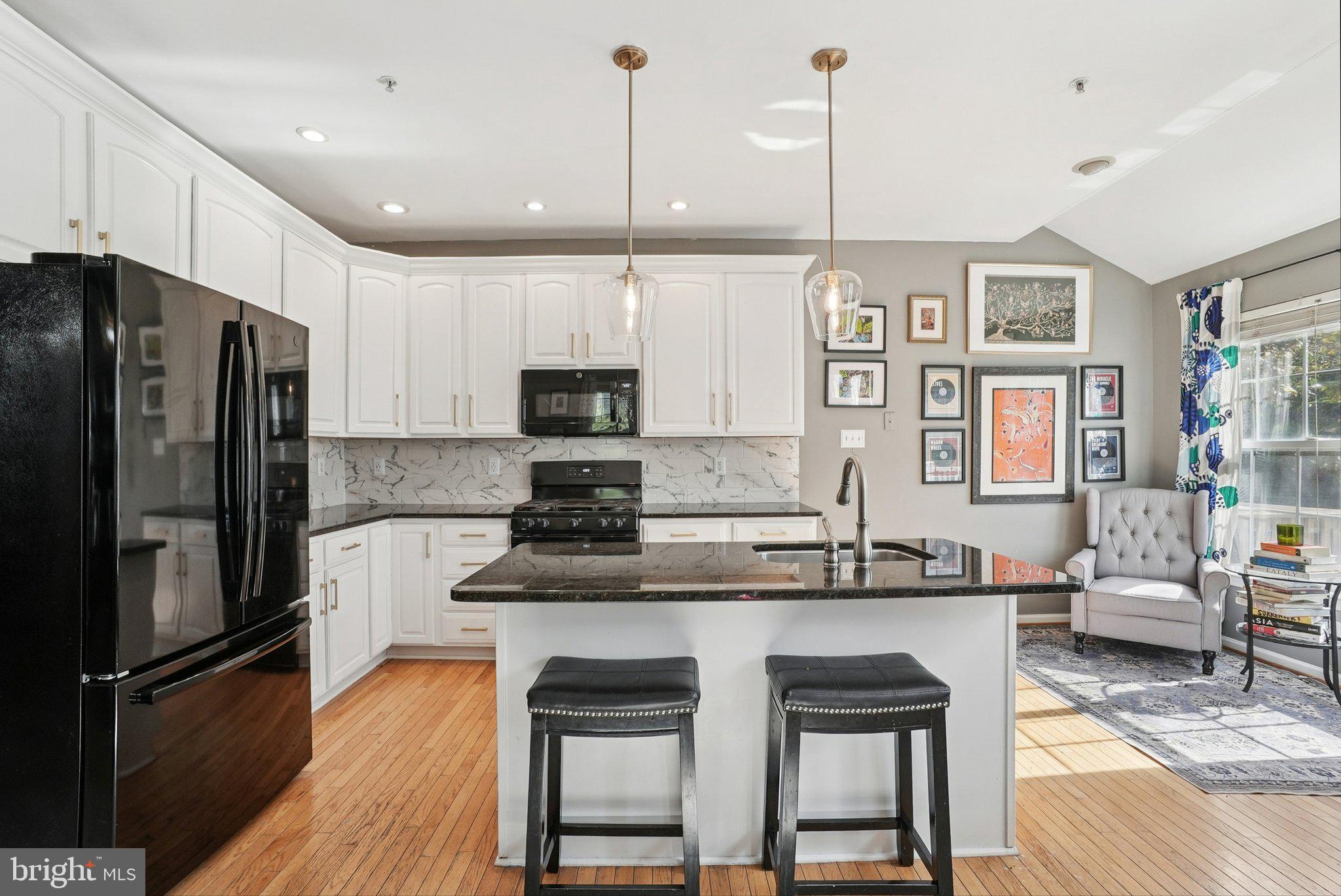 WHITELAND WOODS - Residential