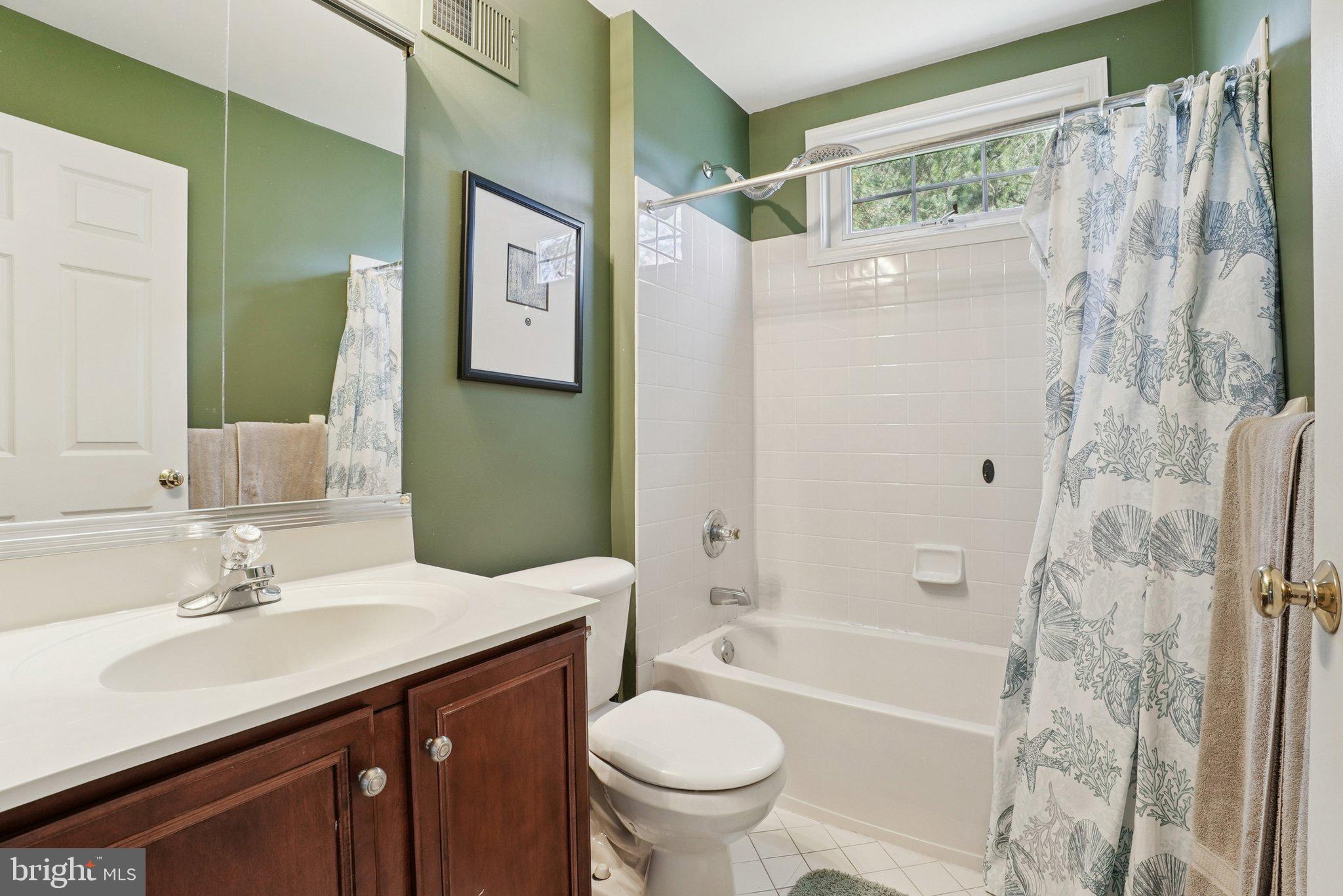 WHITELAND WOODS - Residential