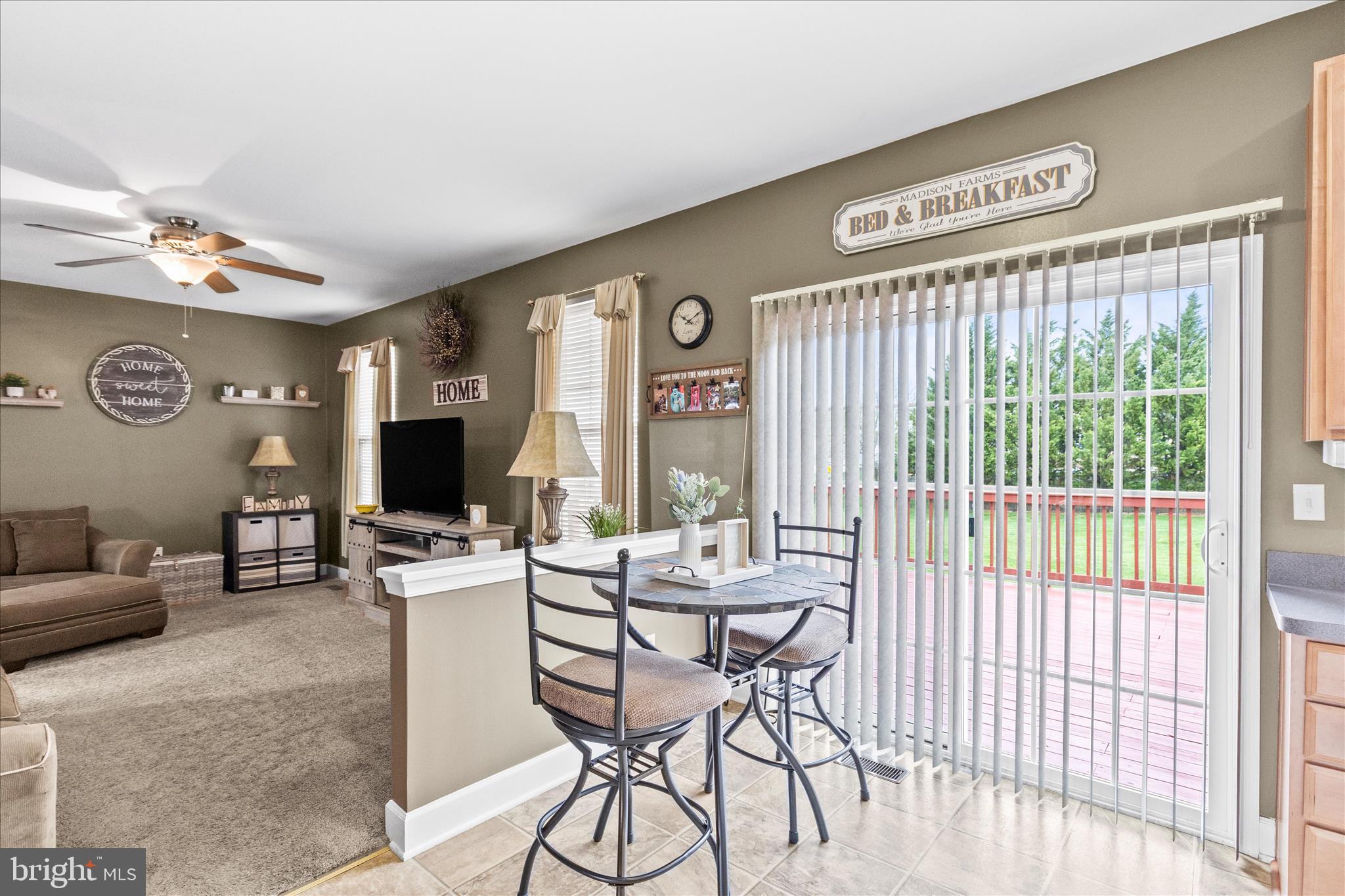 HIGH POINTE - Residential