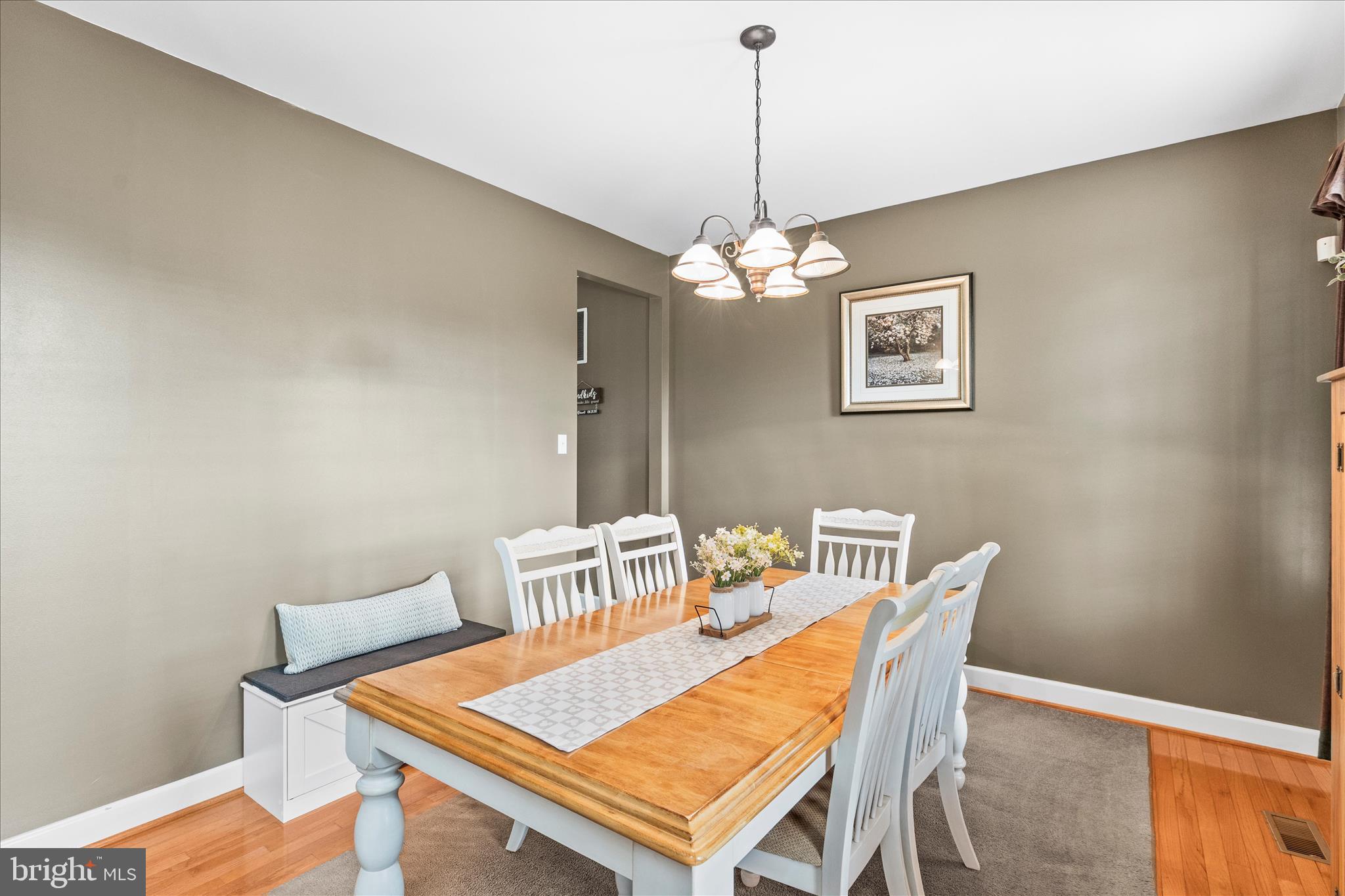 HIGH POINTE - Residential