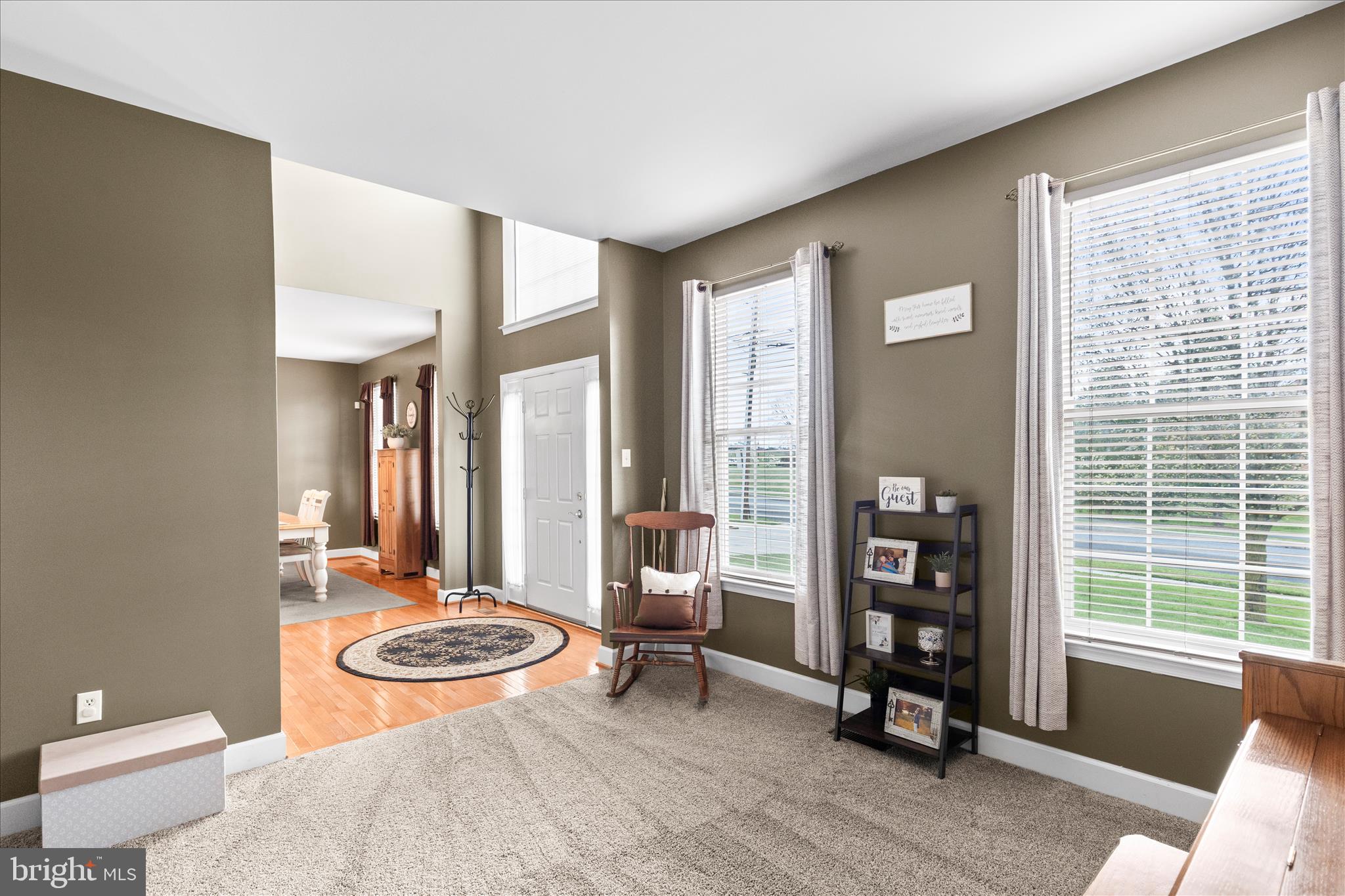 HIGH POINTE - Residential