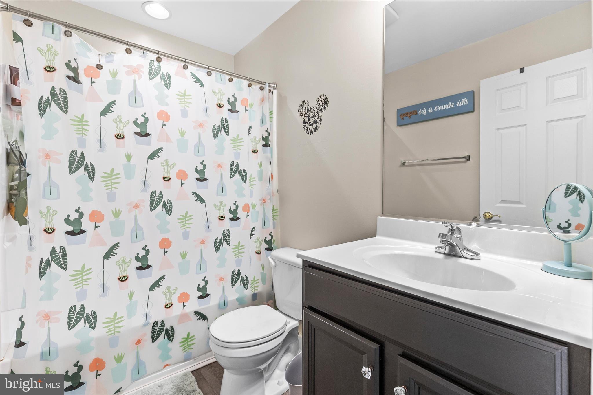 HIGH POINTE - Residential